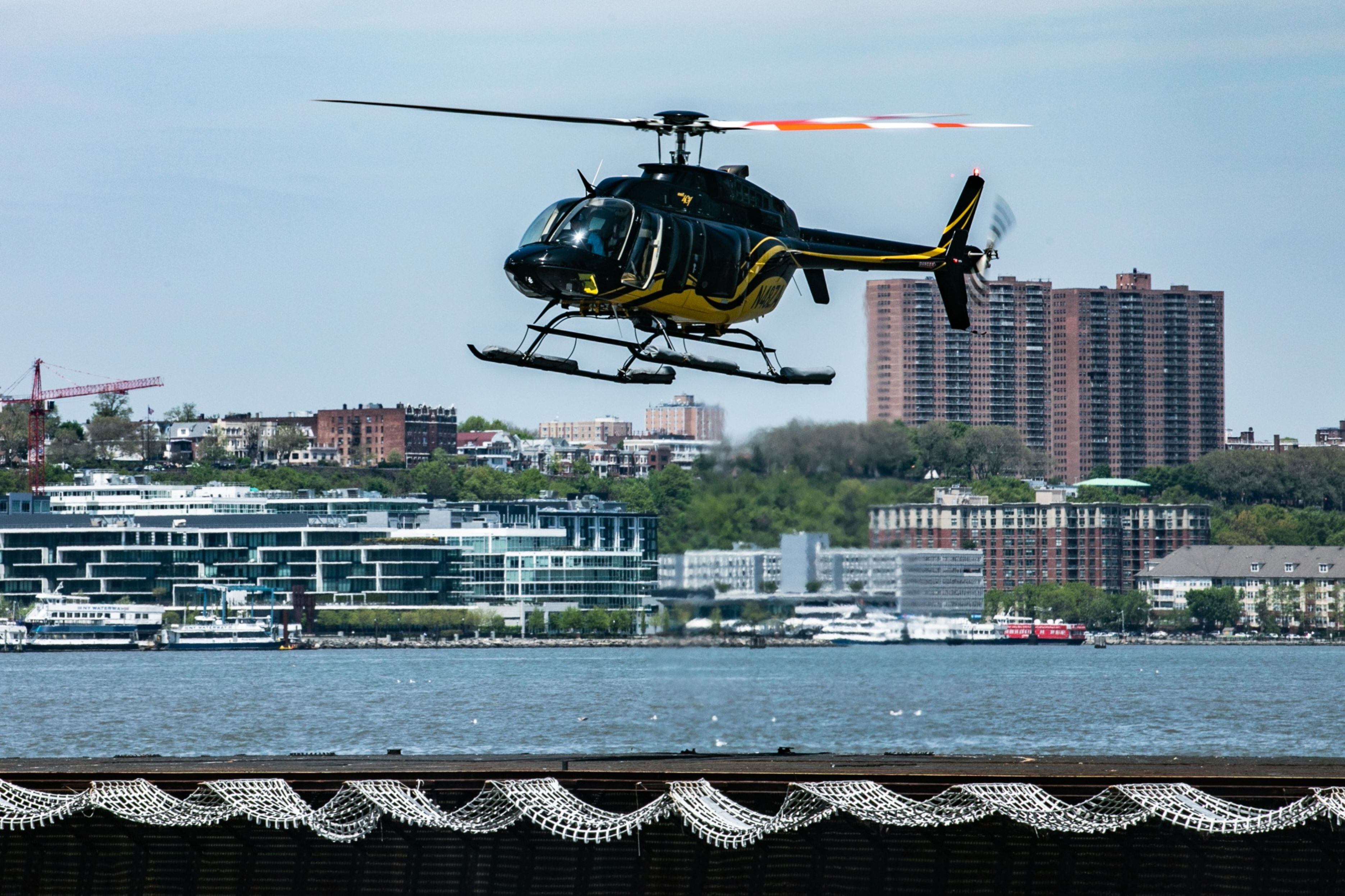 Nueva York: Helicópteros ‘aterrizan’ en la Gran Manzana; ruido ‘ensordece’ a habitantes