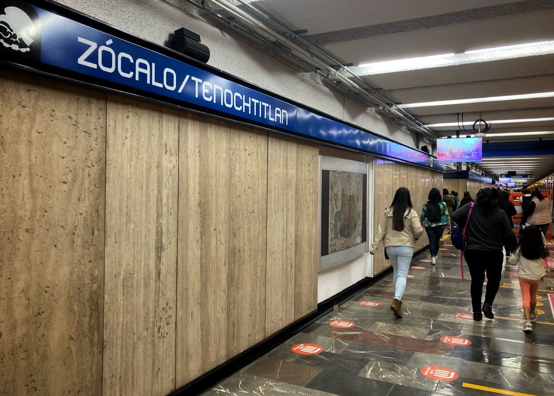 El Metro Zócalo cerrará este sábado por el concierto de Interpol.