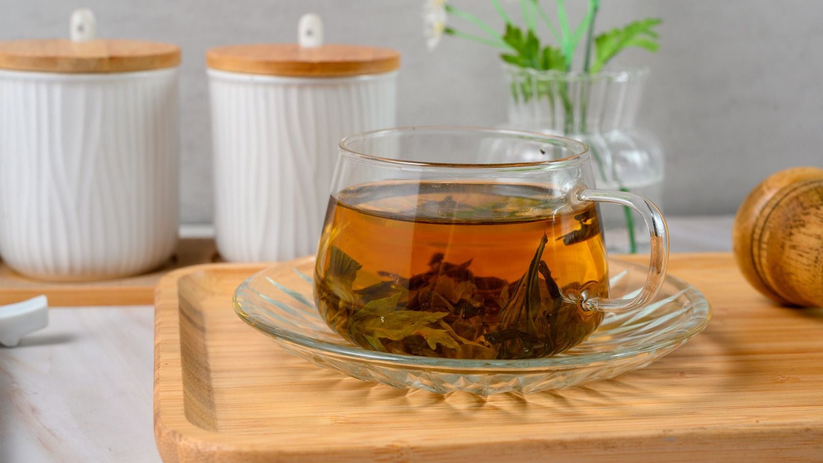 El té de Ajenjo podría ayudar con distintos problemas del estómago.  (Foto: Shutterstock)