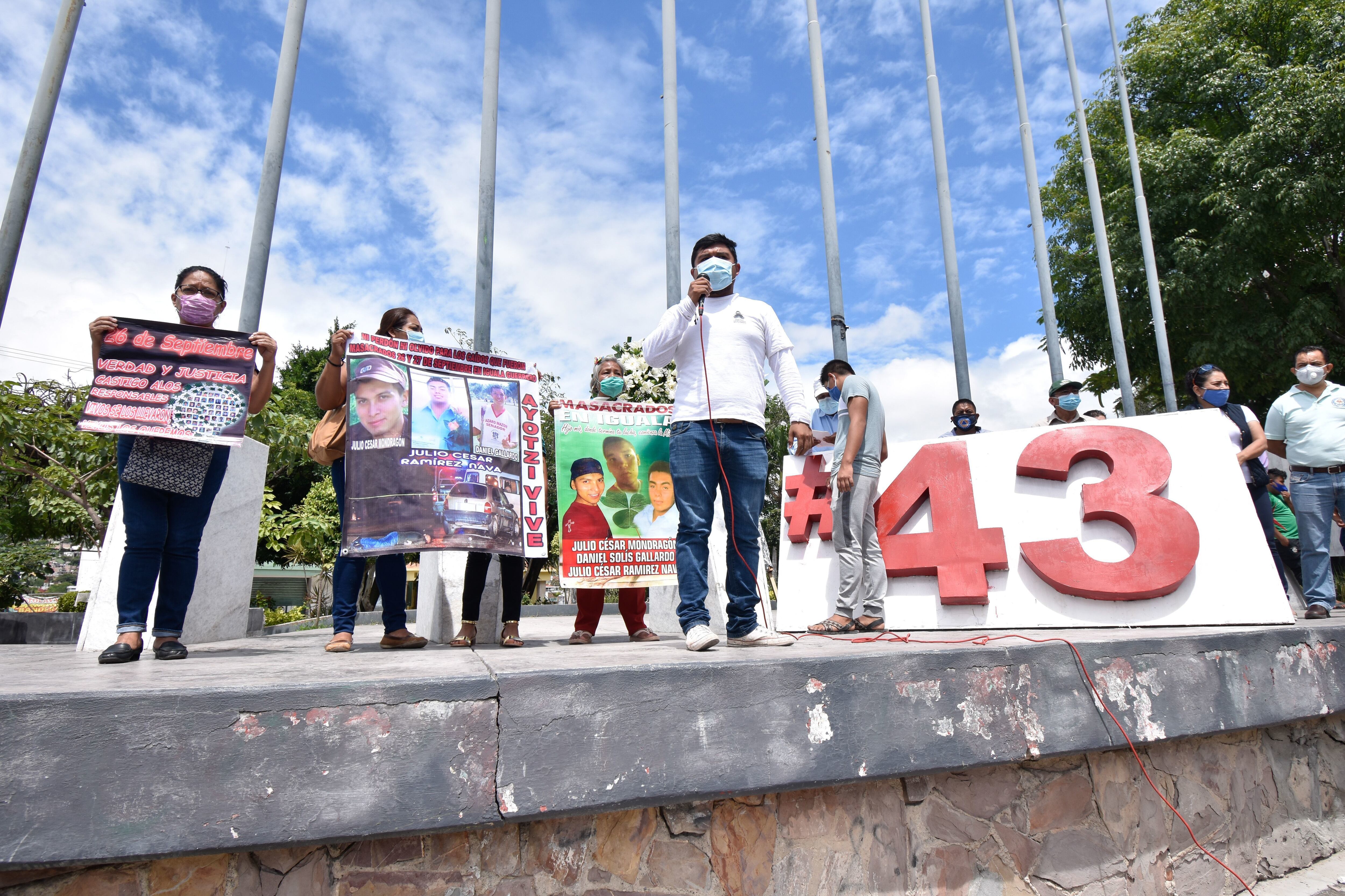 Tribunal de Tamaulipas exonera a José Luis Abarca por secuestro de normalistas de Ayotzinapa