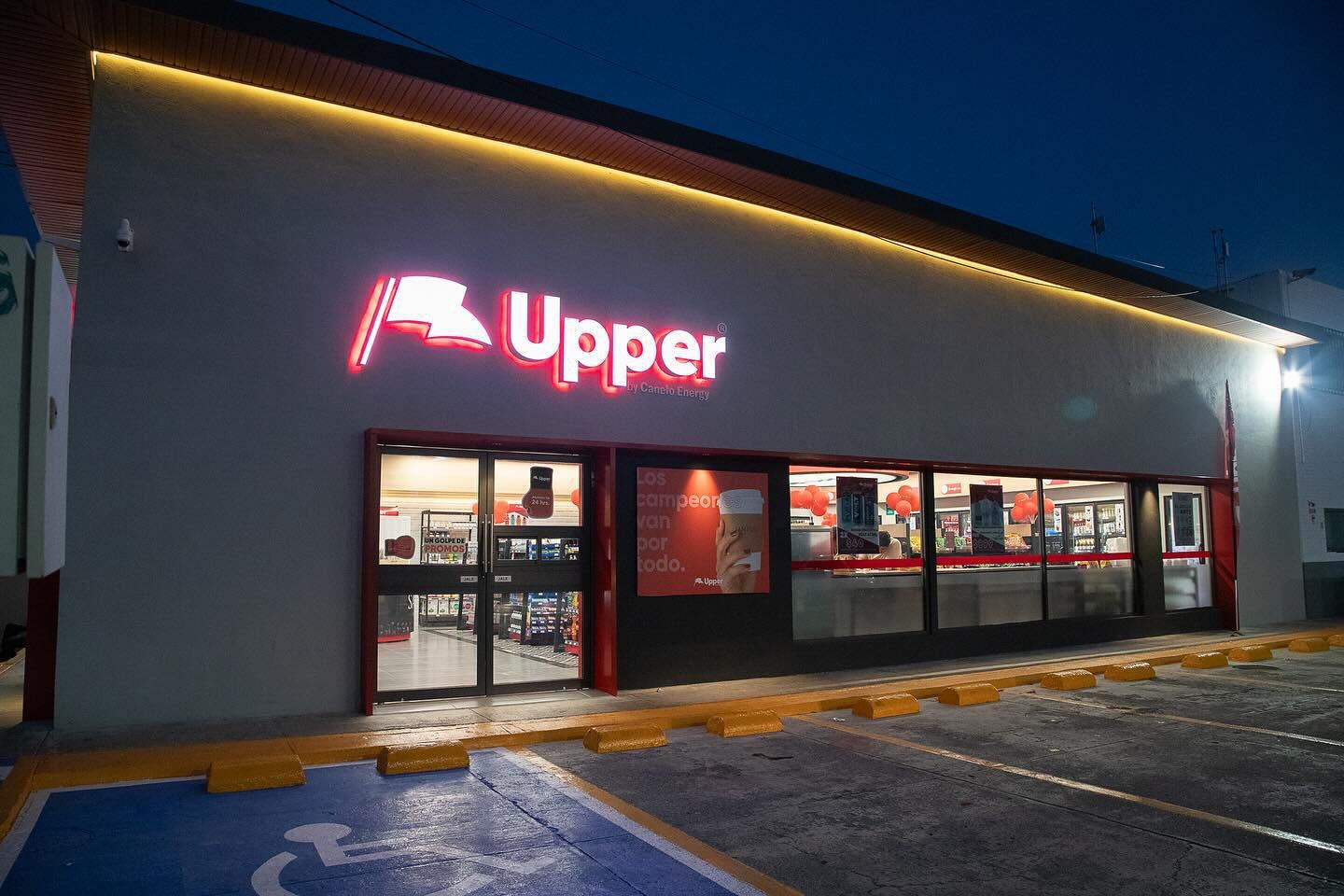 Upper abre sus puertas todos los días.  (Foto: Facebook / @Upper by Canelo Energy)