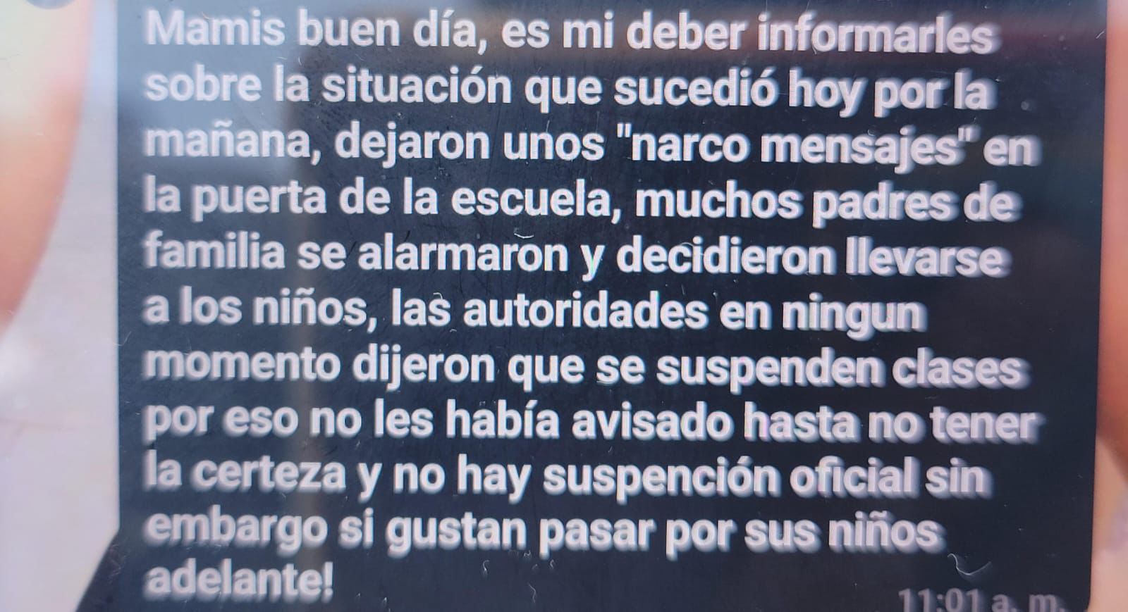 Una maestra escribió un mensaje en una chat escolar sobre los narcomensajes que aparecieron en la escuela. (Foto: Francisco Sandoval/Corresponsal)