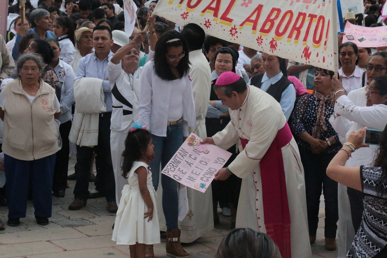 Fallos de la Corte sobre aborto propician machismo y muerte, dice Iglesia católica