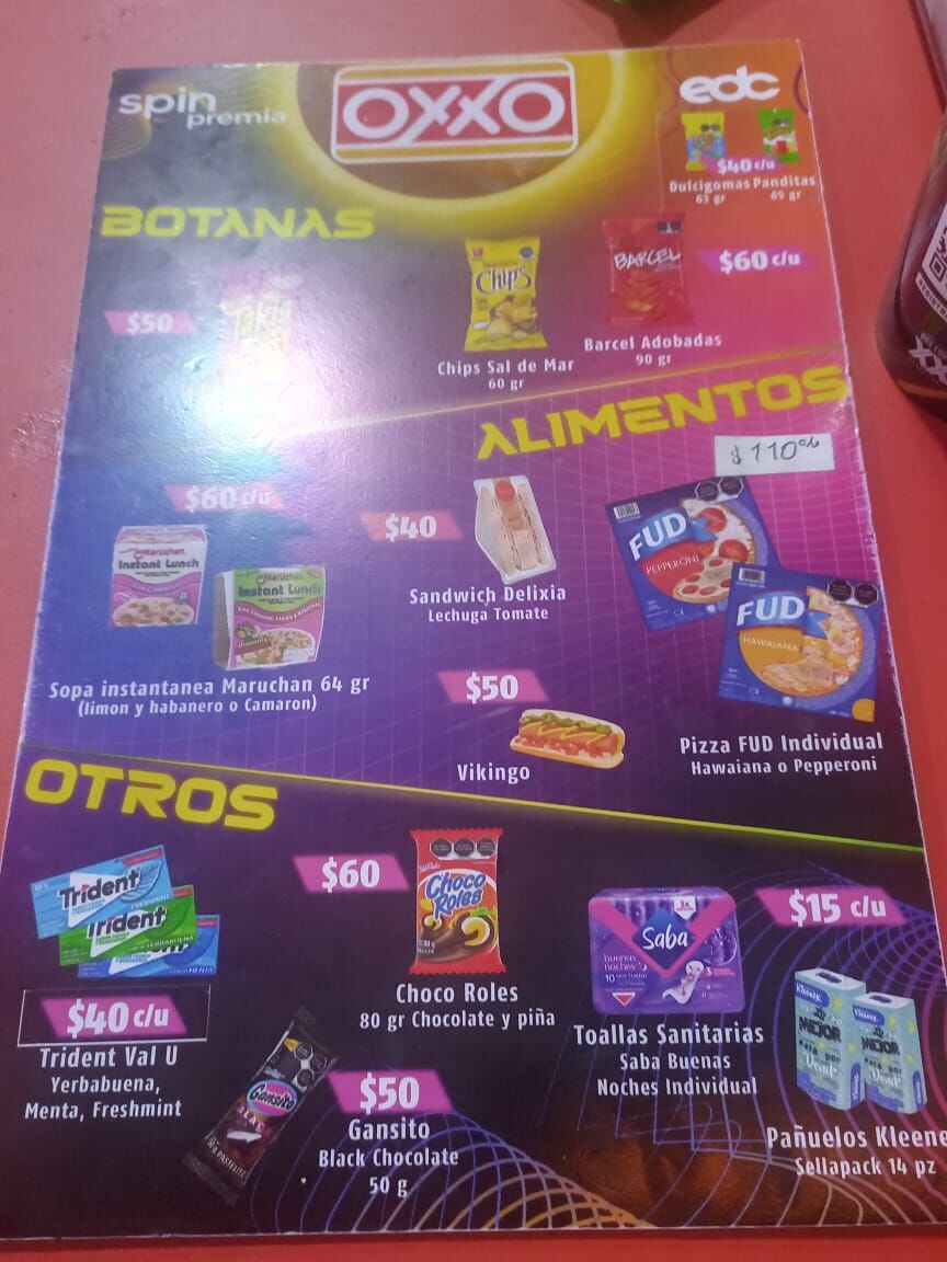Precios de botana y comida rápida en el EDC México 2024. (Foto: Citlalli Espejel)