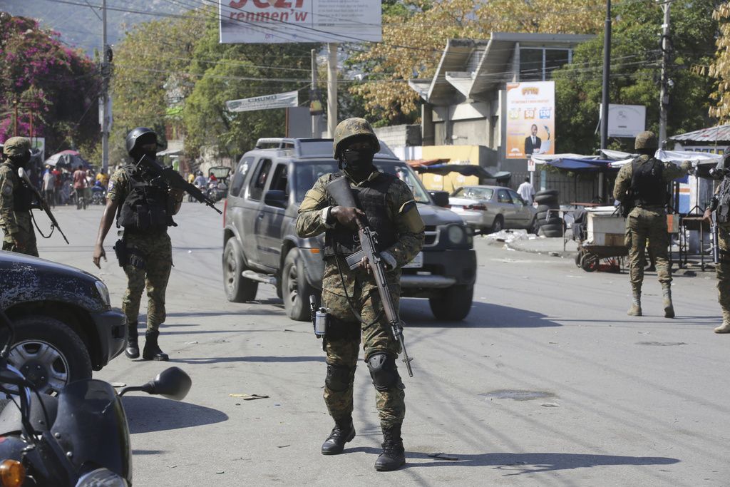 Crisis en Haití: Ante incremento de violencia, EU envía soldados para reforzar su embajada