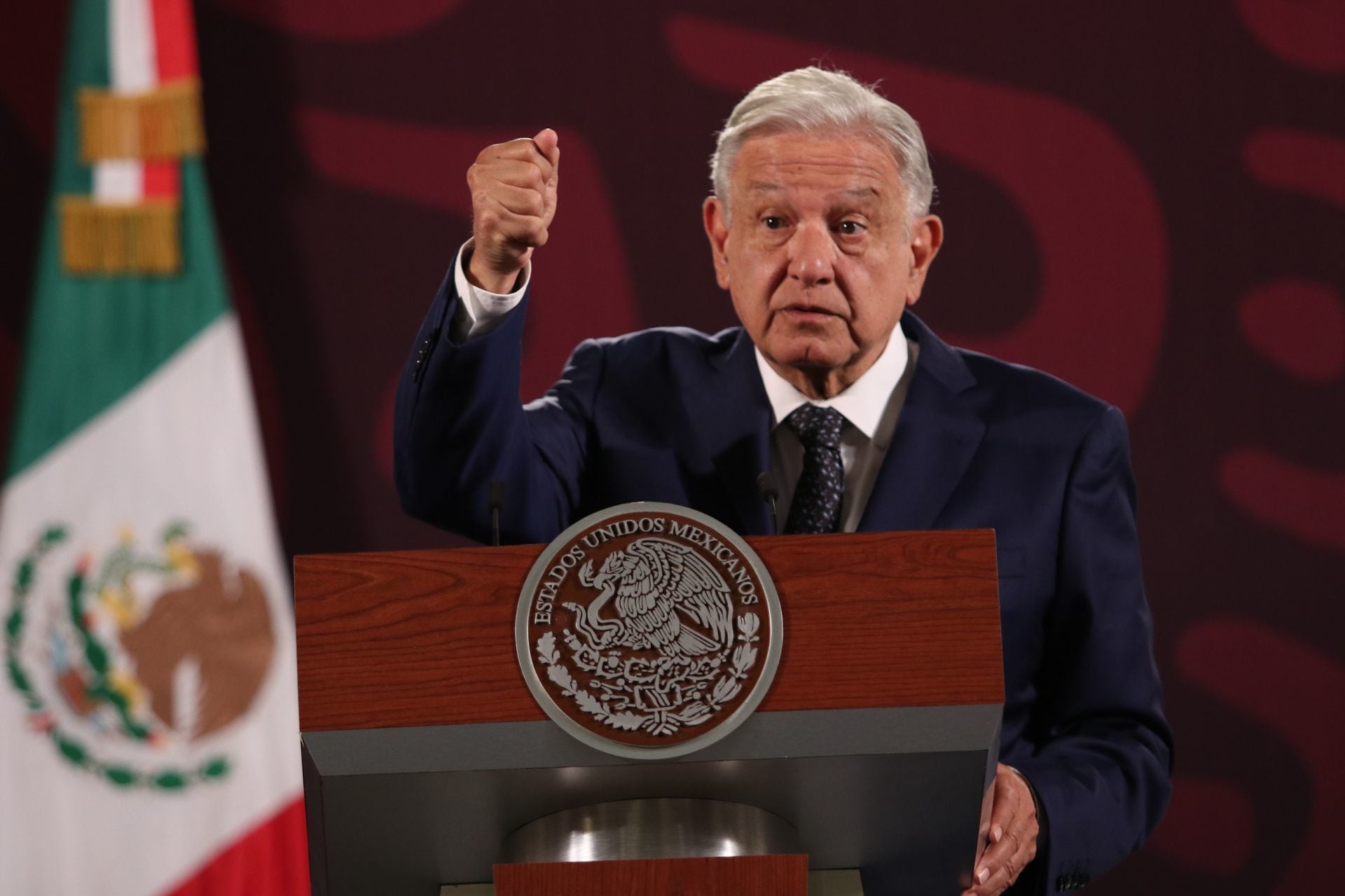 López Obrador ha insistido en que Felipe Calderón sabía de los nexos criminales de su exsecretario de Seguridad. 