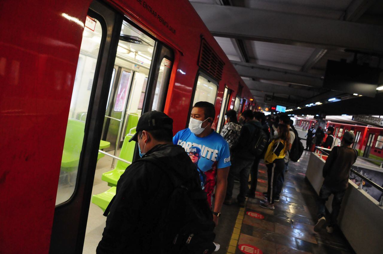 Se inunda Línea 6 del Metro y cuatro estaciones se quedan sin servicio