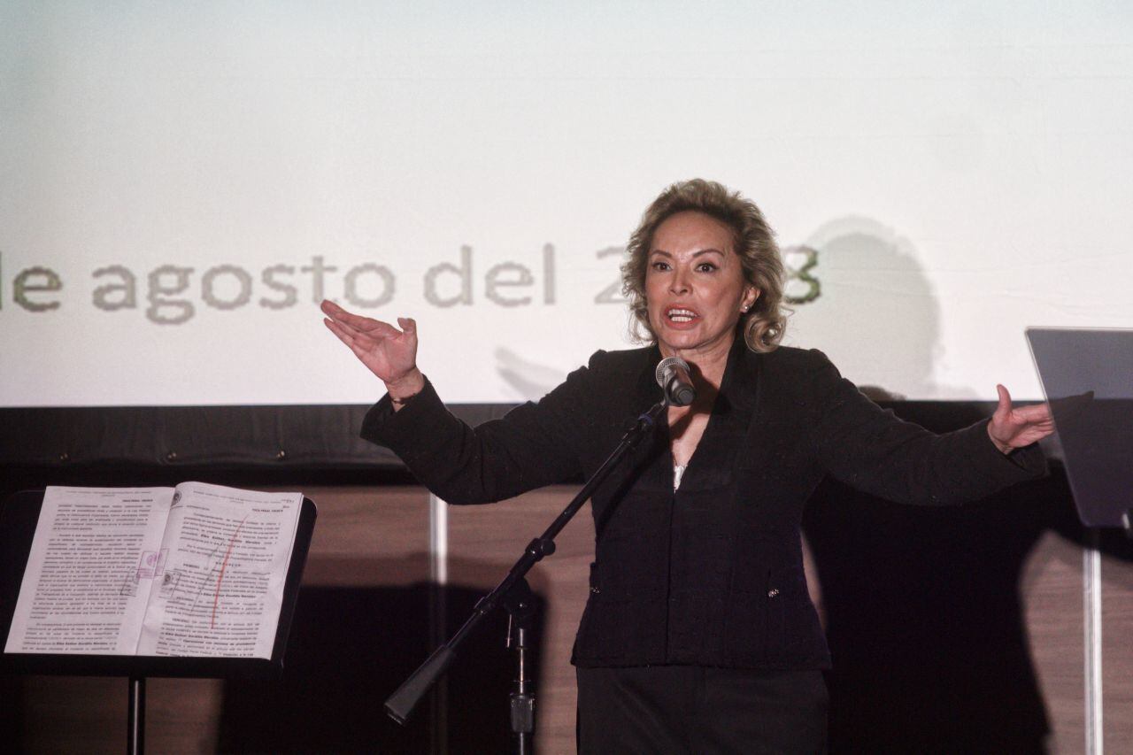 Elba Esther Gordillo trató de ocultar 6 mdd en Andorra: El País
