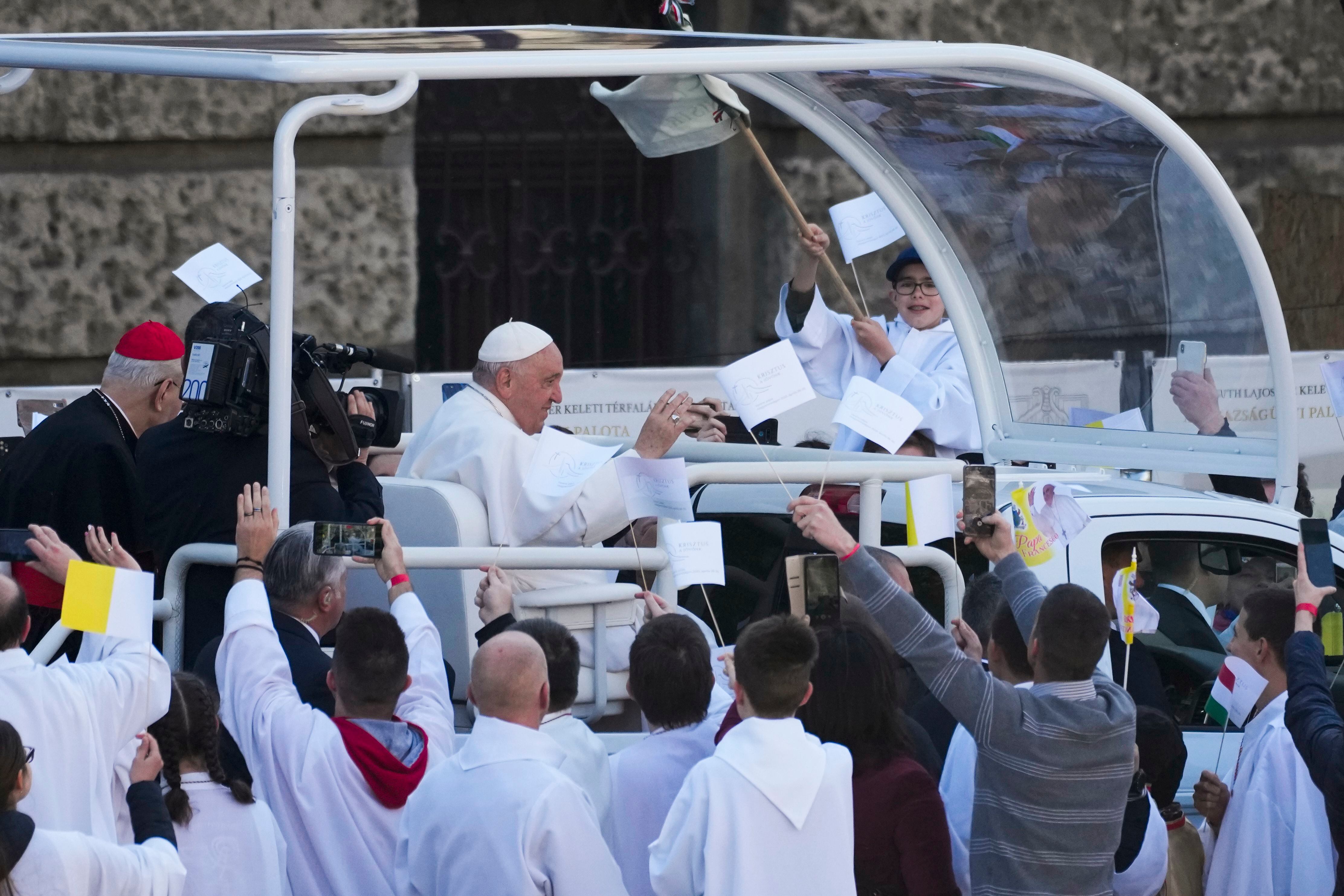 ‘Más cunas y menos tumbas’: Papa Francisco pide redoblar esfuerzos para fin de guerra en Ucrania