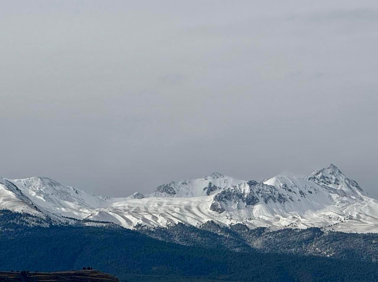 El frente frío 22 dejó 'nevado' al Nevado. (Foto: Ricardo Guadarrama)