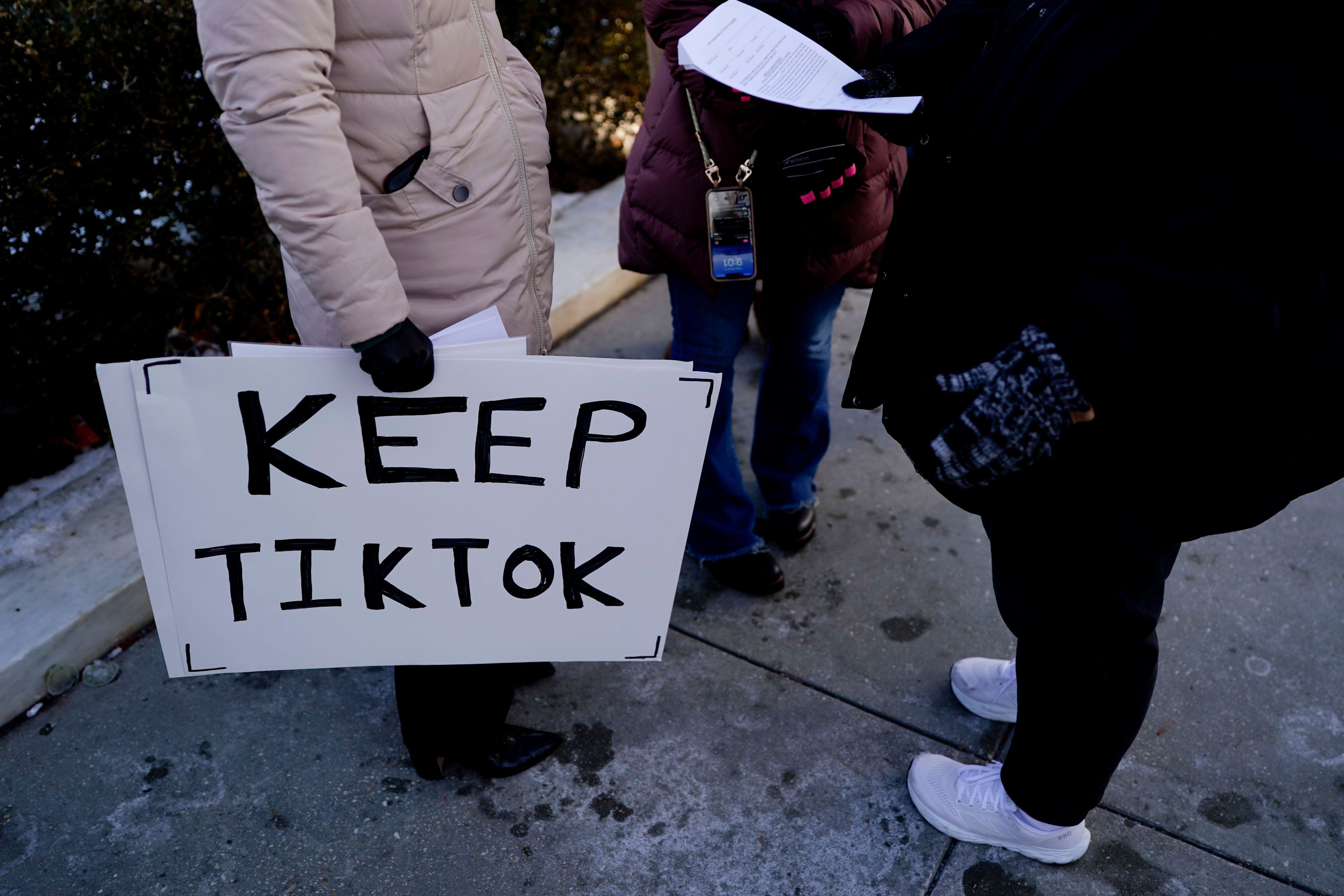 Los estadounidenses se han manifestado para que no prohíban TikTok.