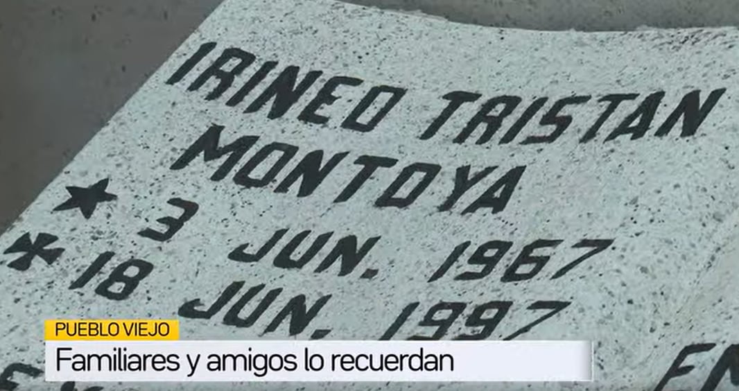 En la tumba de Tristán Montoya aún le llevan flores. (Foto: Video de Canal 10.1)