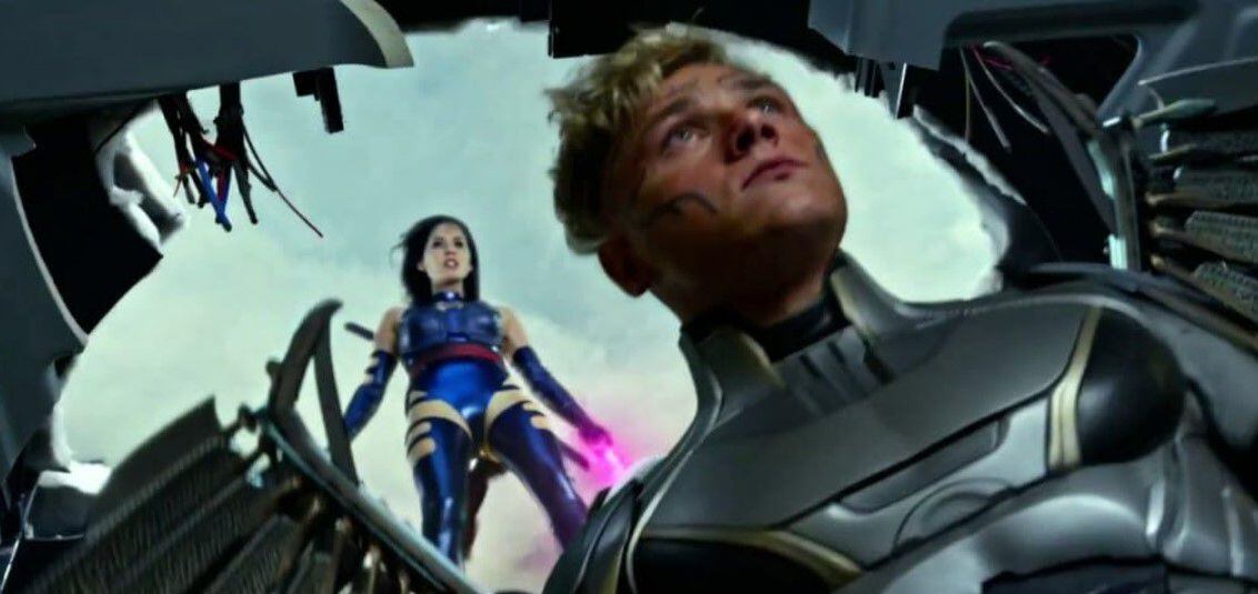 Olivia Munn y Ben Hardy en 'X-Men: Apocalipsis' (2016). (Foto: IMDb).