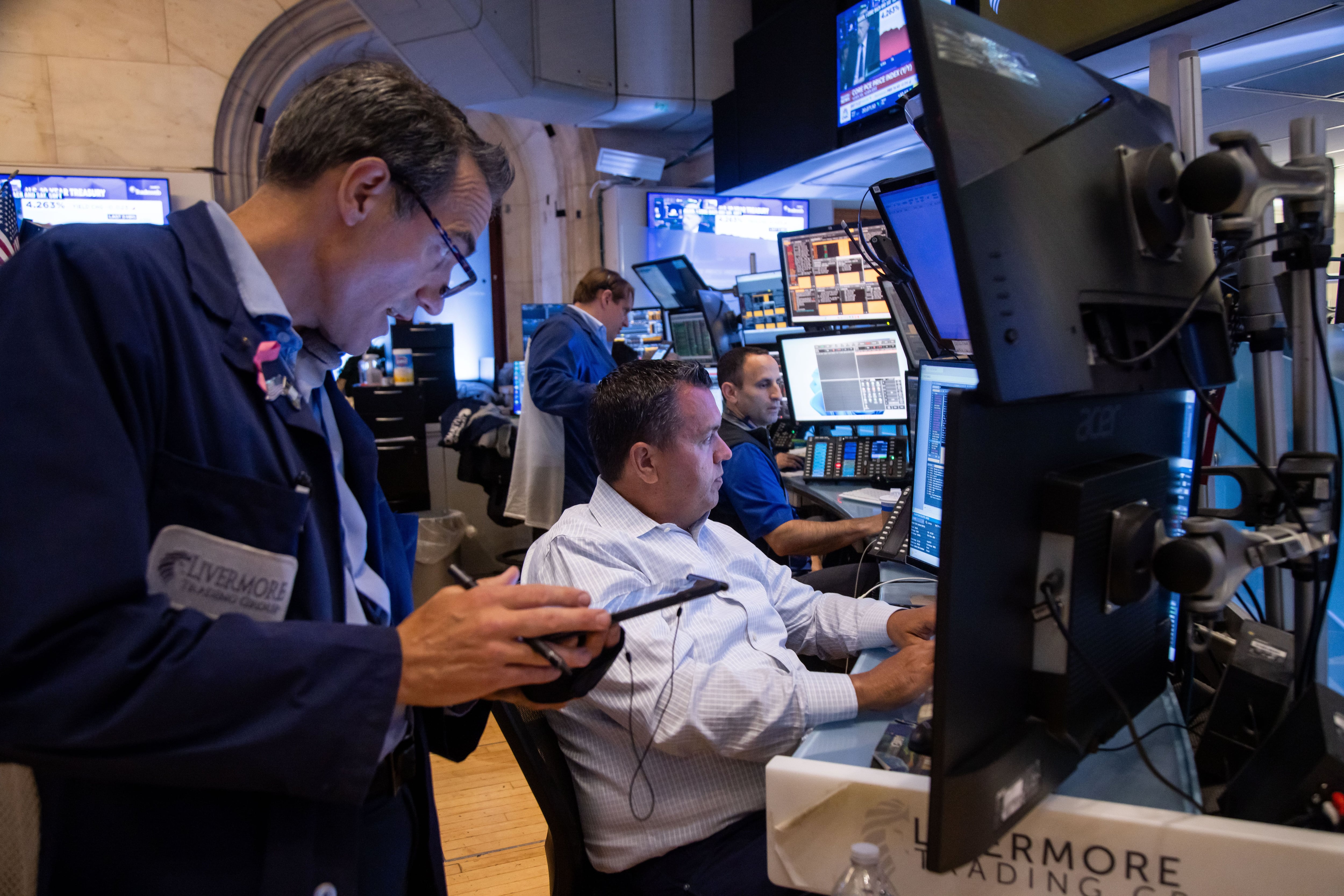 Wall Street registra alzas generalizadas: Dow Jones gana 0.42%