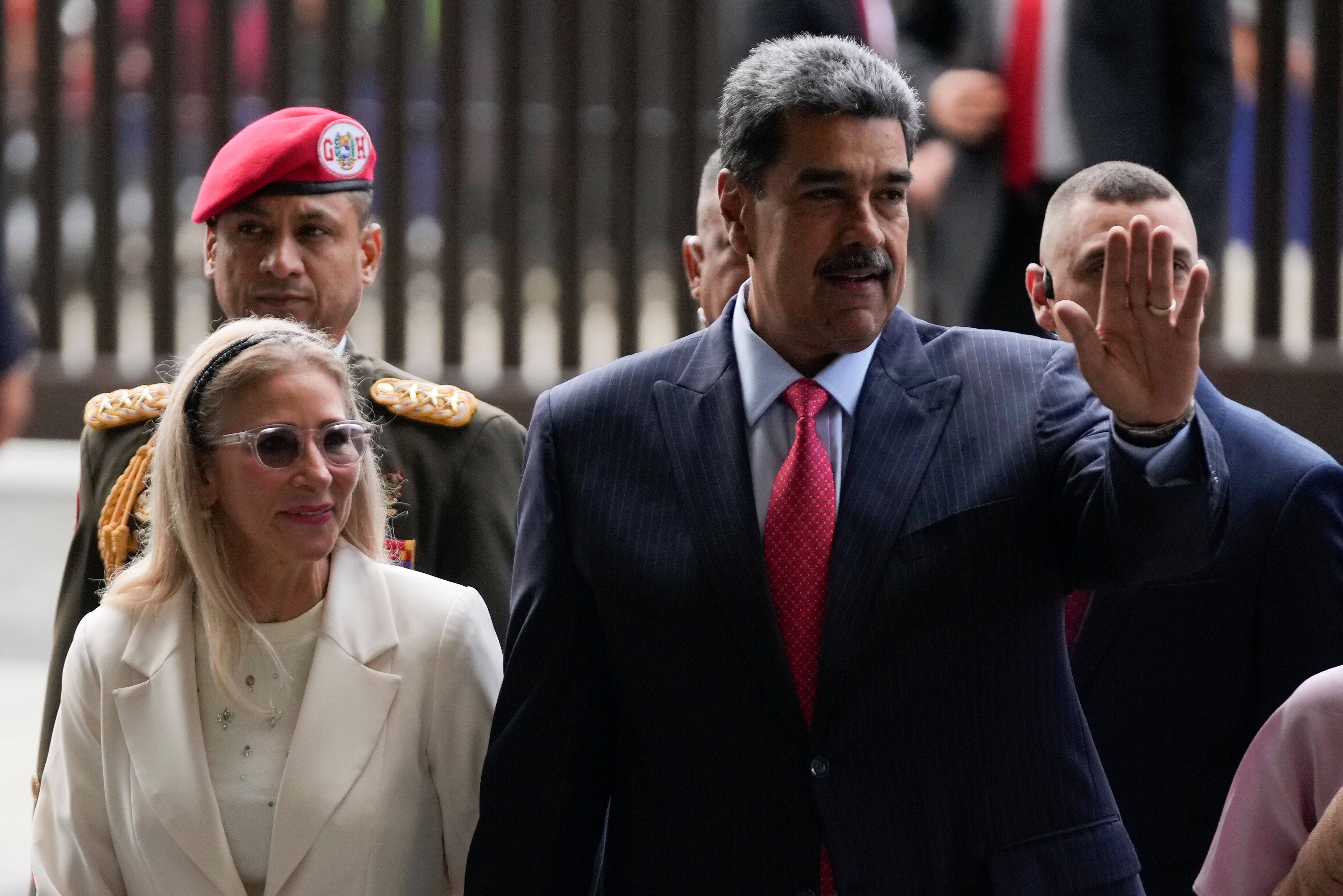 Maduro pide a Corte Suprema de Venezuela que revise los resultados electorales: ‘Me someto a la justicia’