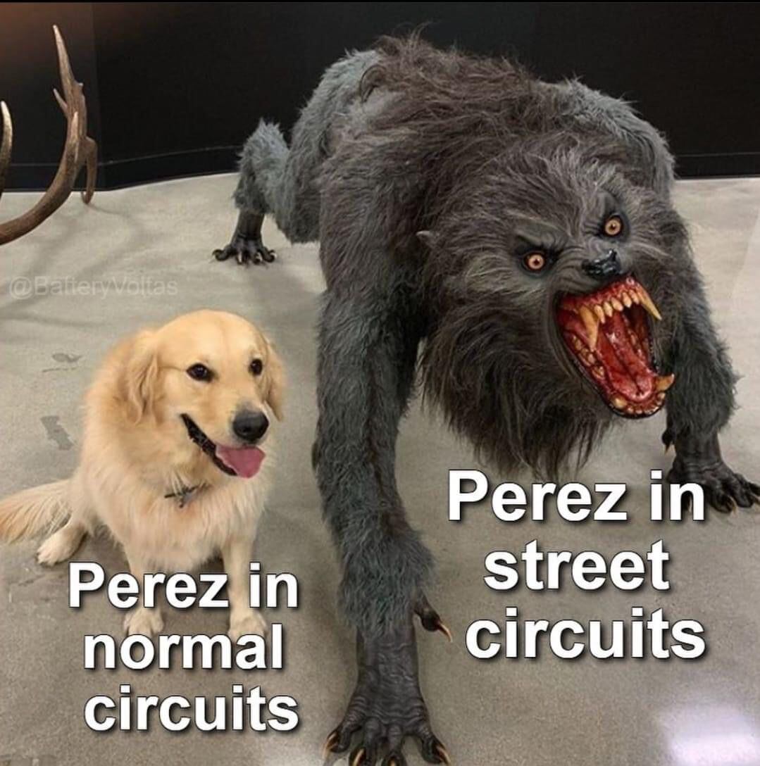 Se apreció la habilidad de 'Checo' Pérez en circuitos callejeros con memes. (Foto: Facebook)