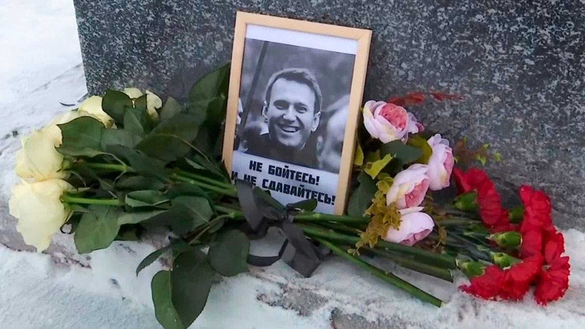 Madre de Navalny presenta demanda para exigir el cadáver de su hijo: ‘Llevo 5 días sin verlo’  