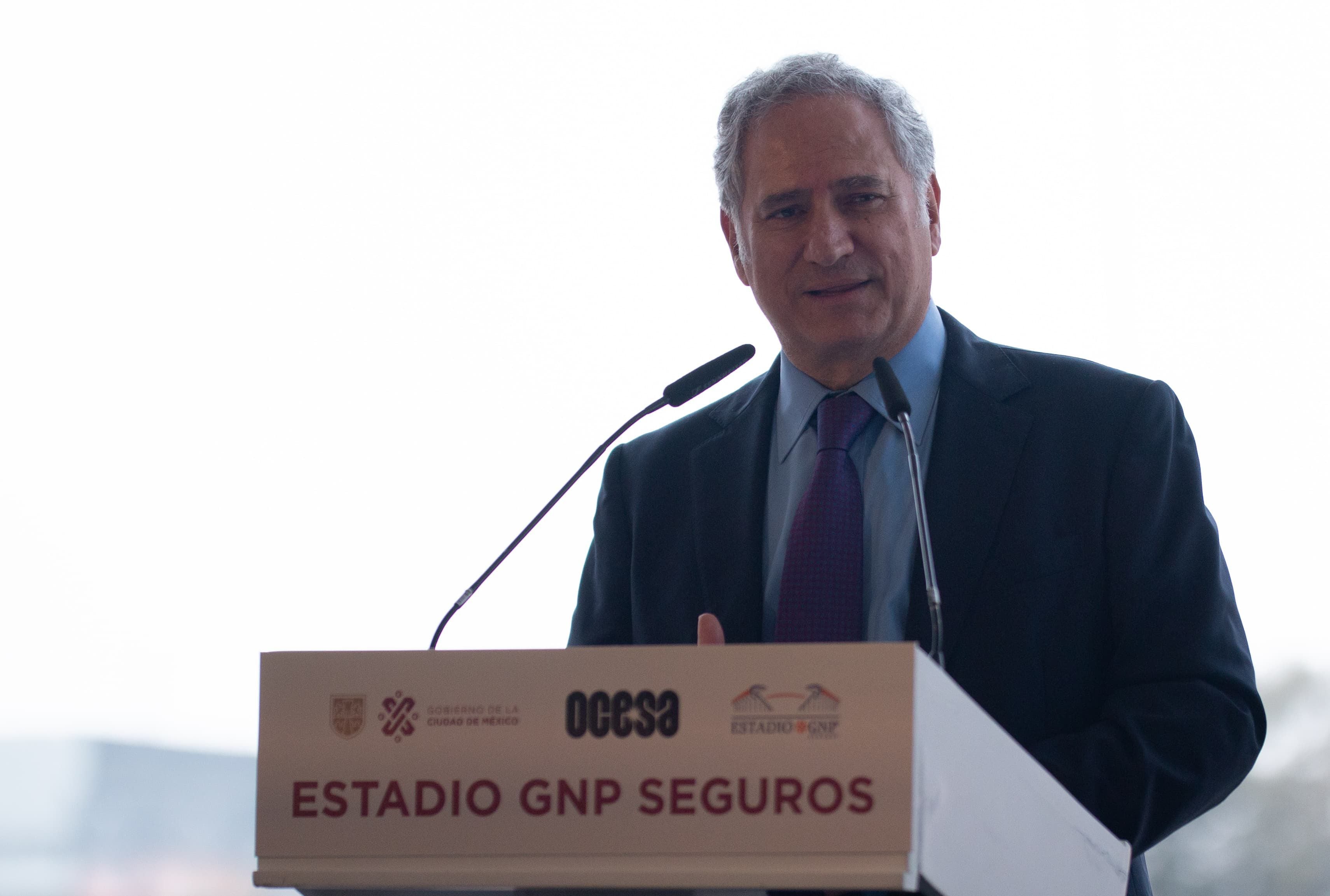 Alejandro Soberón Kuri, Director General de Ocesa, habló sobre la historia del Estadio GNP Seguros en conferencia de prensa. (Foto: Gobierno de la CDMX)