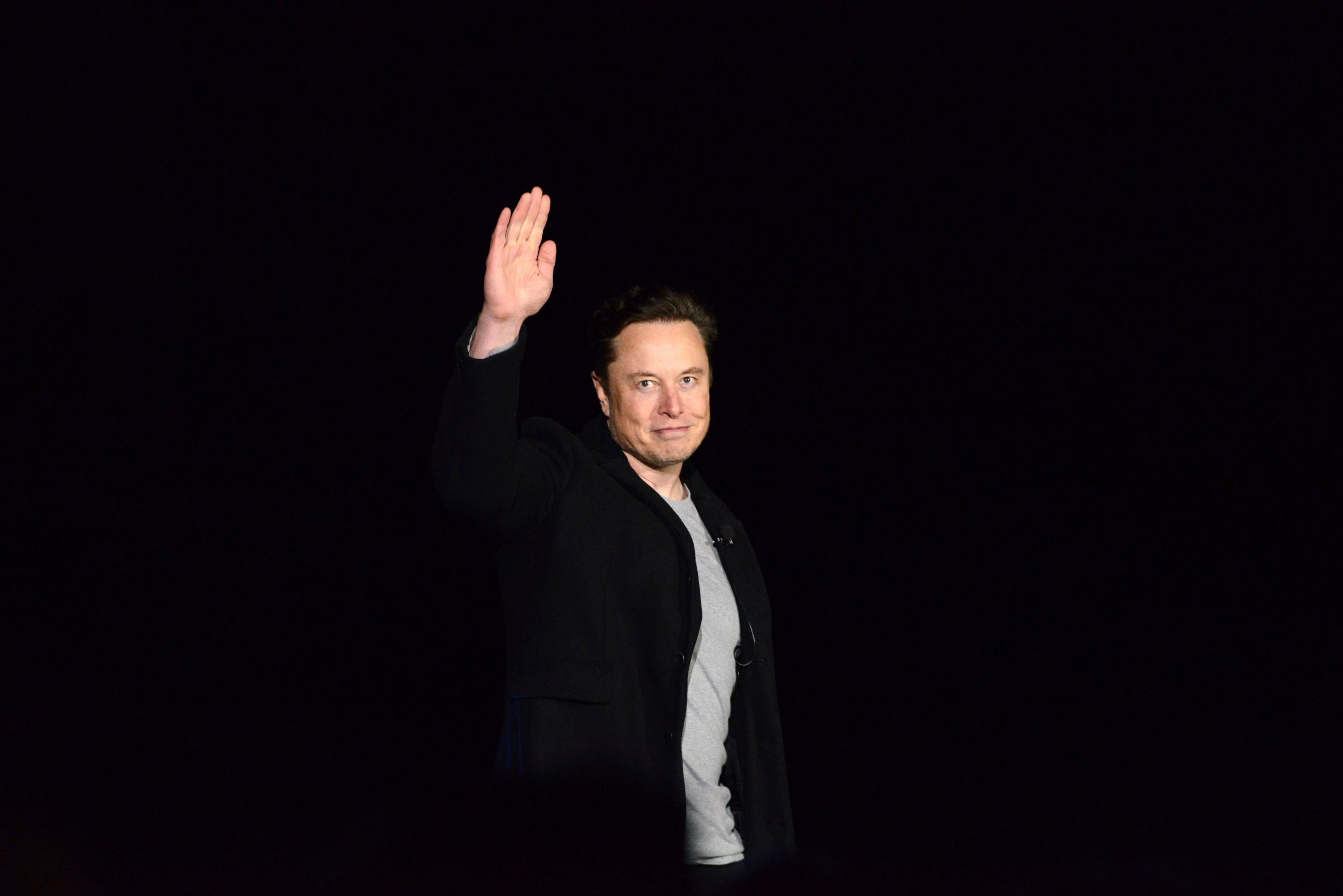 Elon Musk será temporalmente CEO de Twitter tras su compra, según CNBC