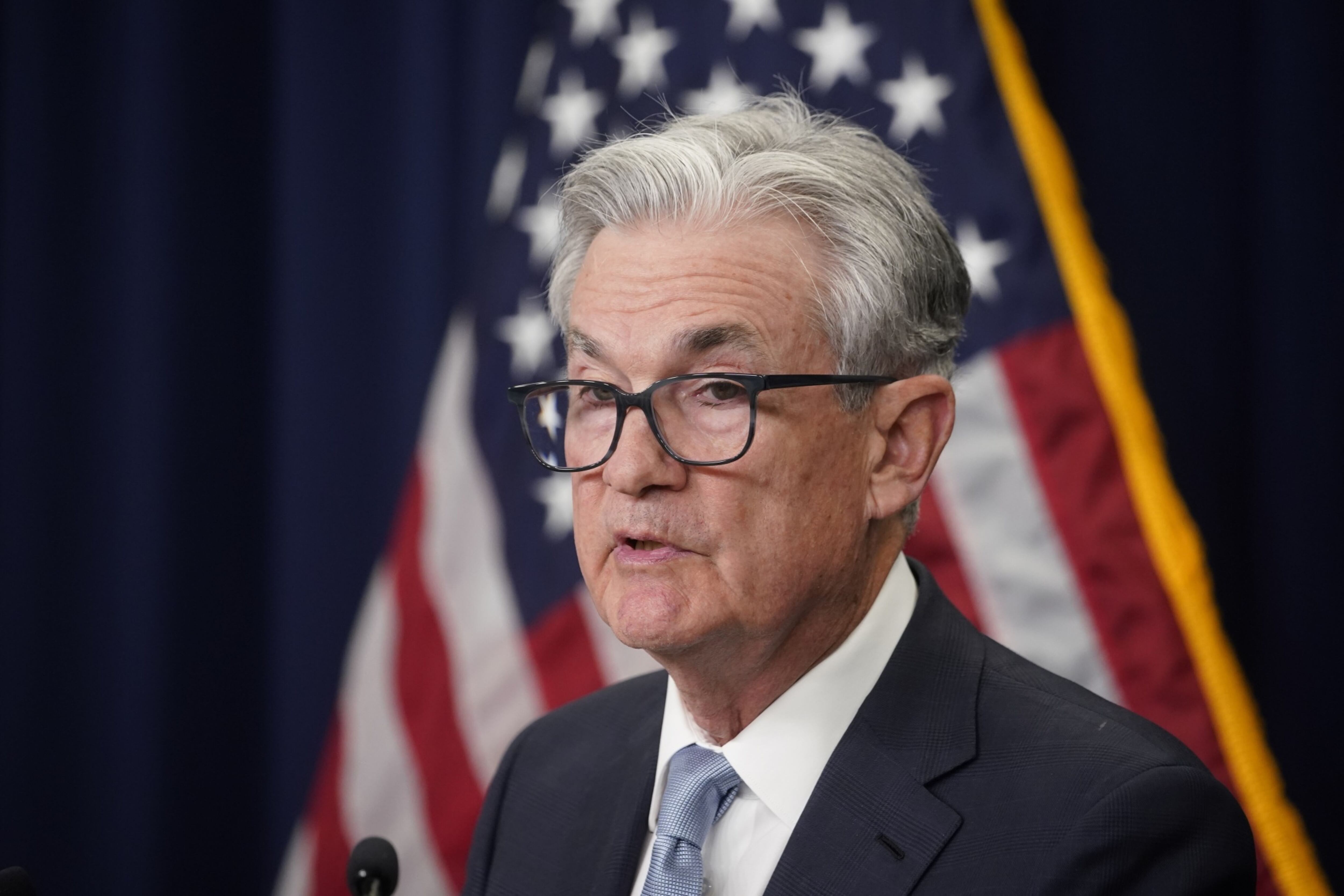 Powell sugiere que viene otro ‘manotazo’ de 75 puntos a tasa de la Fed en julio