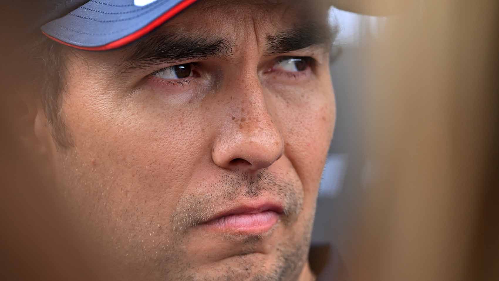 'Checo' Pérez renovó su contrato con la escudería Red Bull por dos años más. 