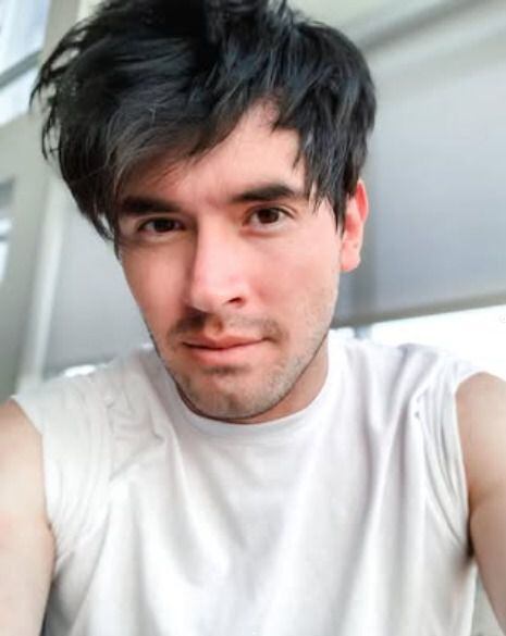 El youtuber aseguró que si hubiera permanecido 15 minutos más en el festejo de Año Nuevo, habría estado presente en el ataque. (Foto: @
germangarmendia)