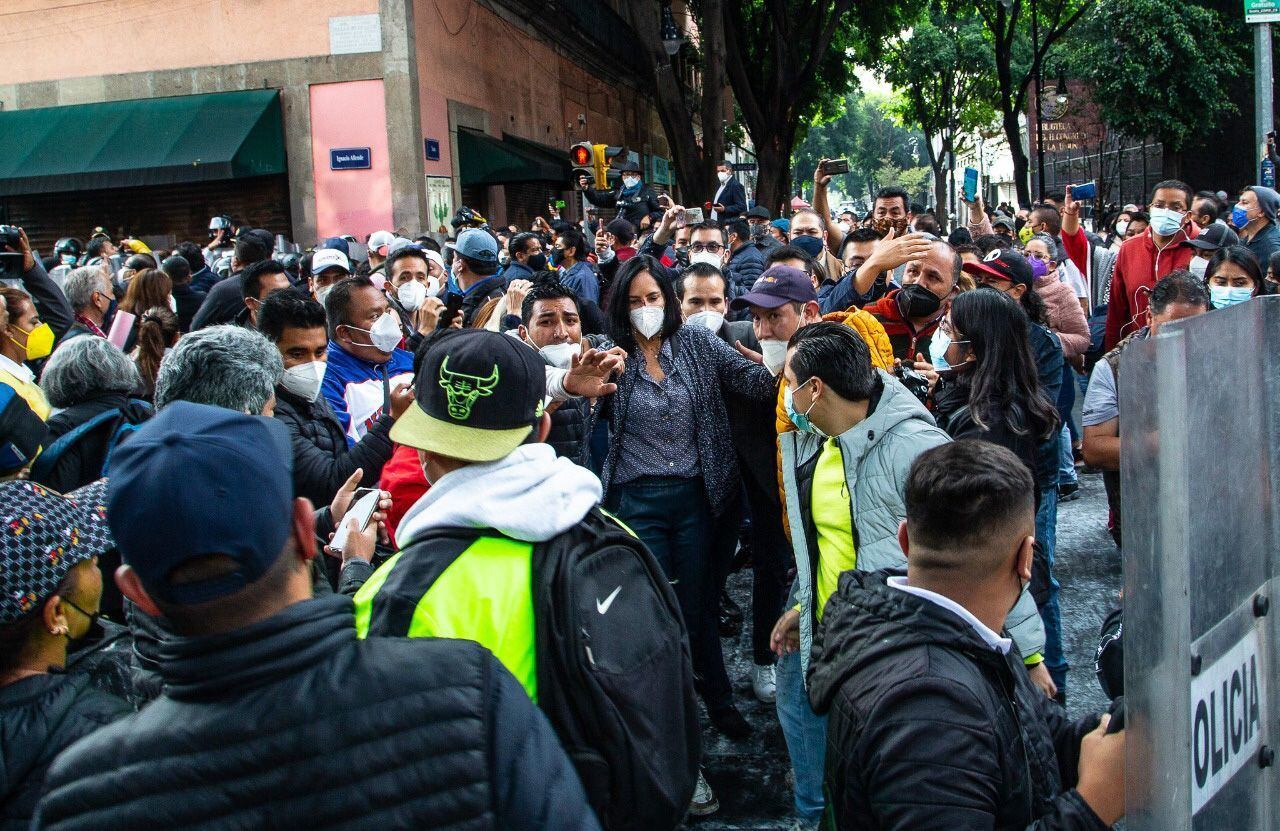 Suspenden a policías por supuesta agresión a alcaldes electos de CDMX