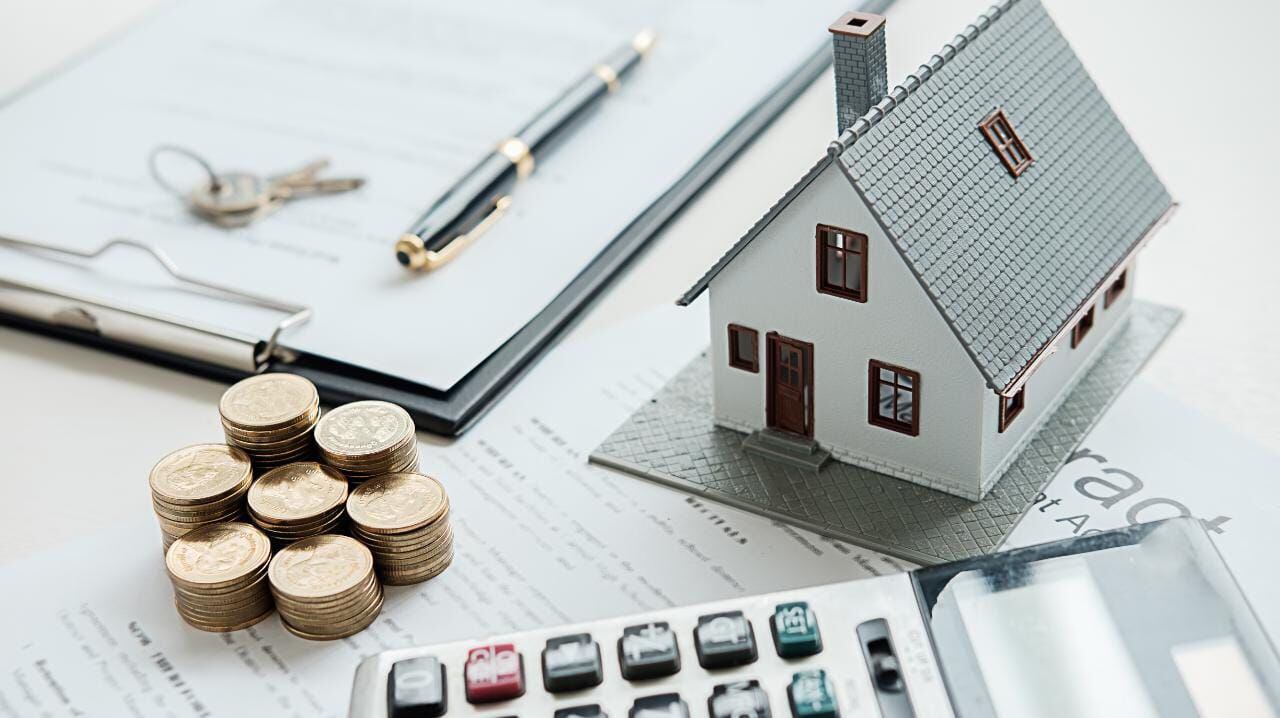 ¿Vas a ser aval para la renta o compra de una casa? Estos son los mitos y verdades