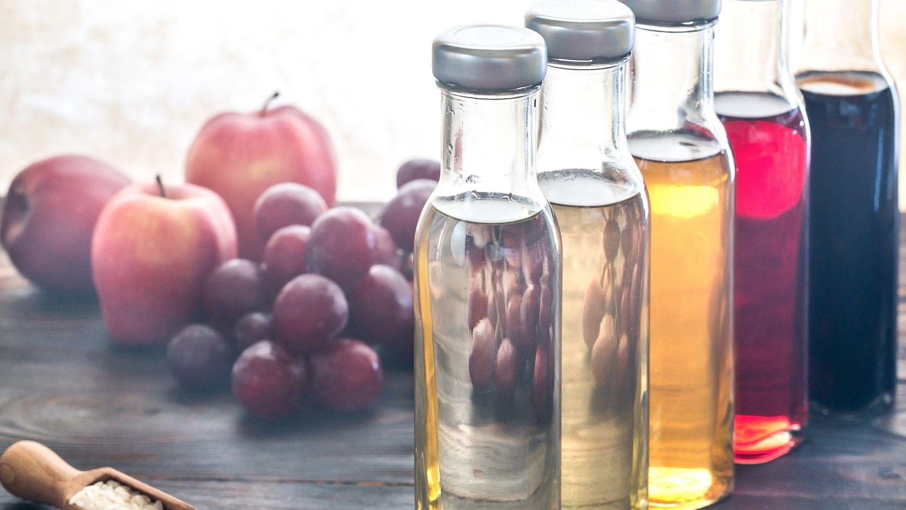 Además del de manzana y el blanco, hay varios tipos de vinagres. (Foto: Shutterstock)