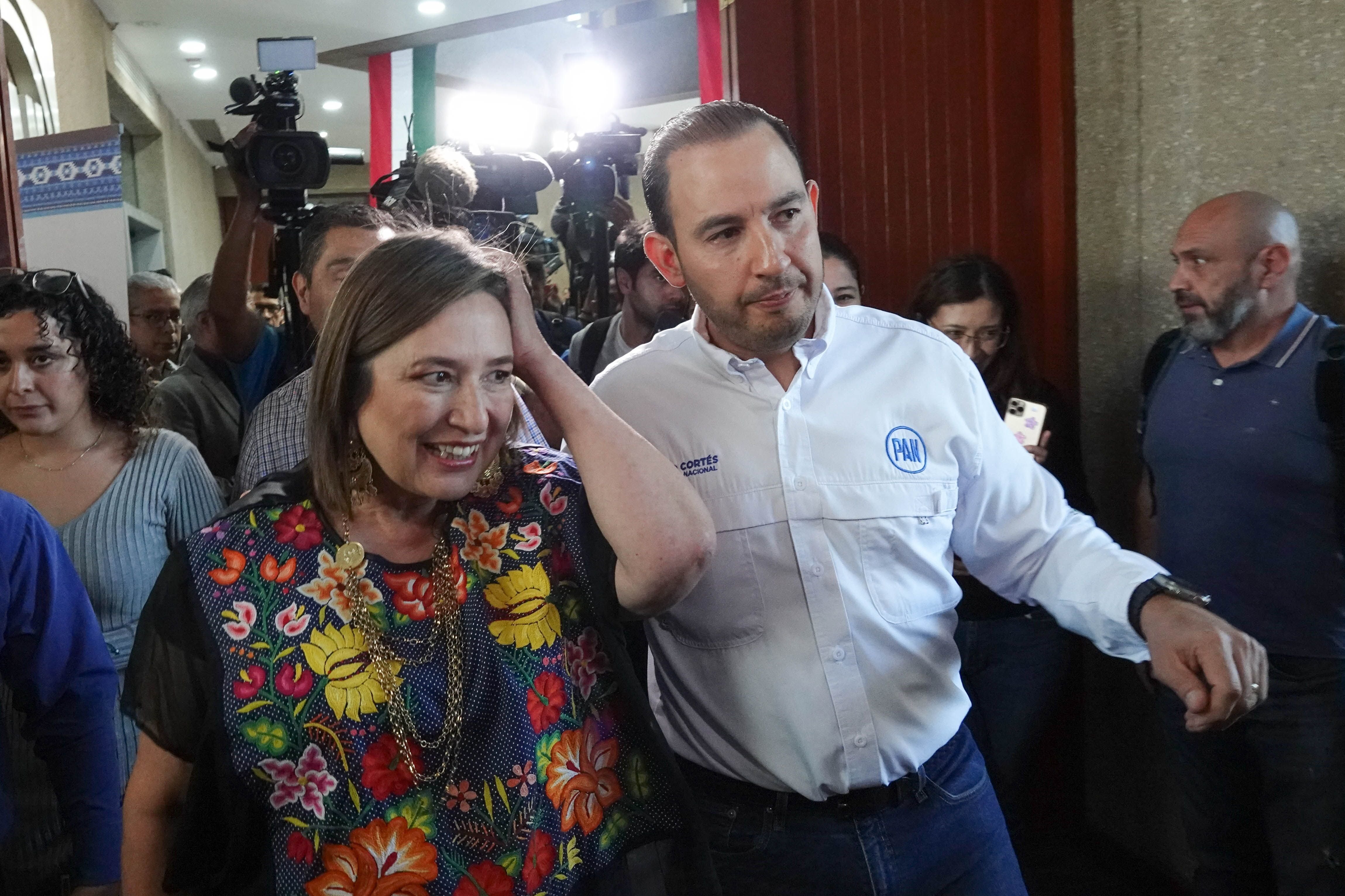 ¿Indirecta a Xóchitl? Marko Cortés defiende acuerdo en Coahuila: ‘No se hace debajo de la mesa’