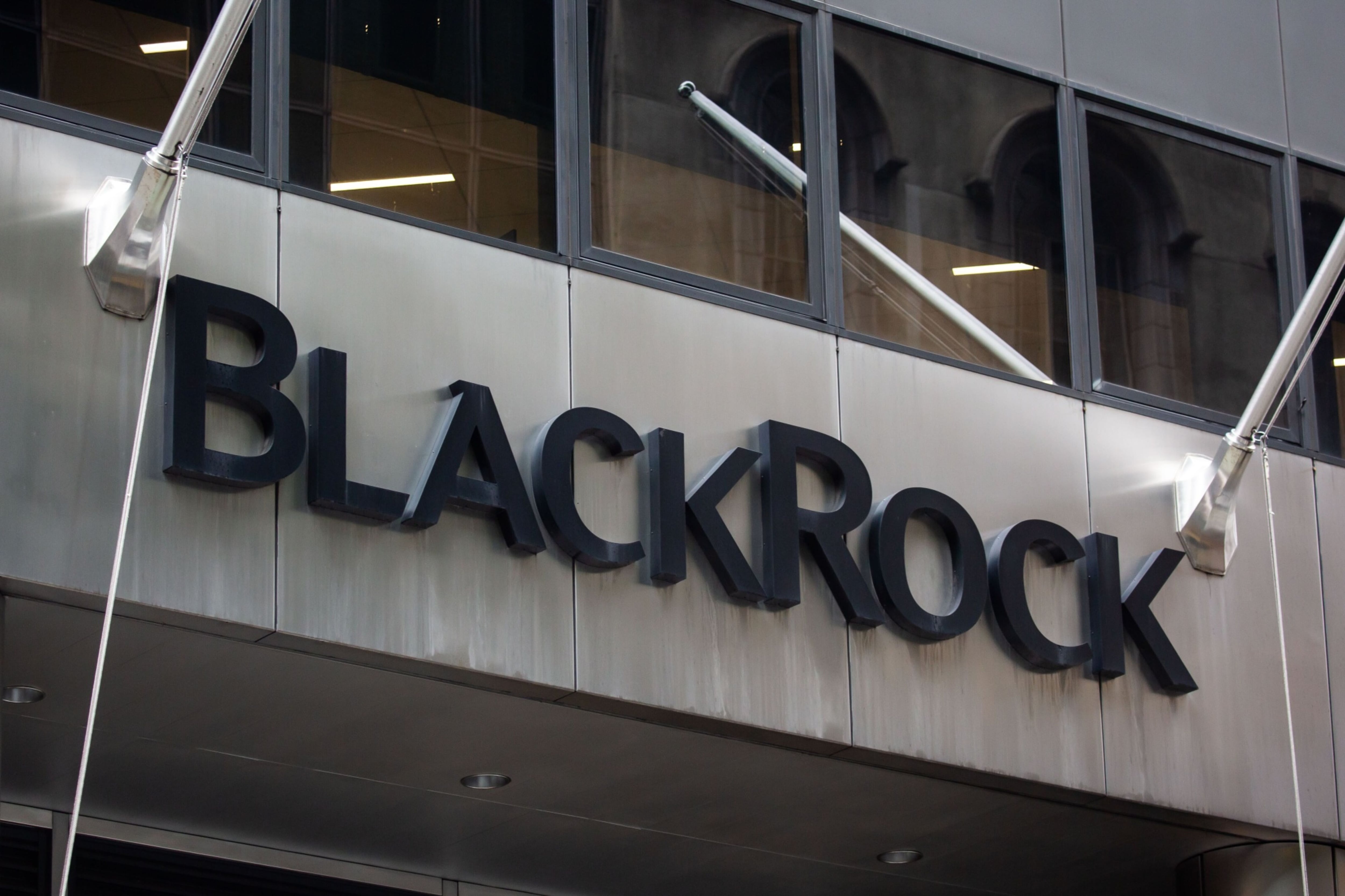 BlackRock ‘ricachón’: Activos superan los 10 billones de dólares en 2023