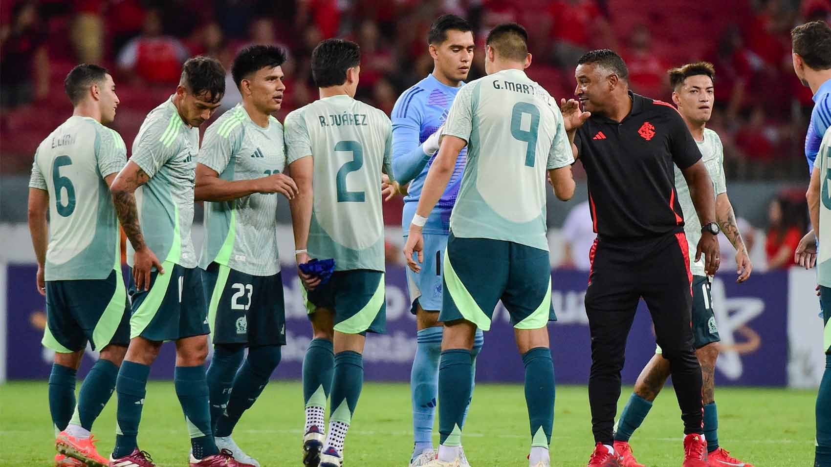 La Selección Mexicana tuvo dos partidos amistosos contra Internacional de Porto Alegre y contra River Plate. (Foto: Mexsport) 