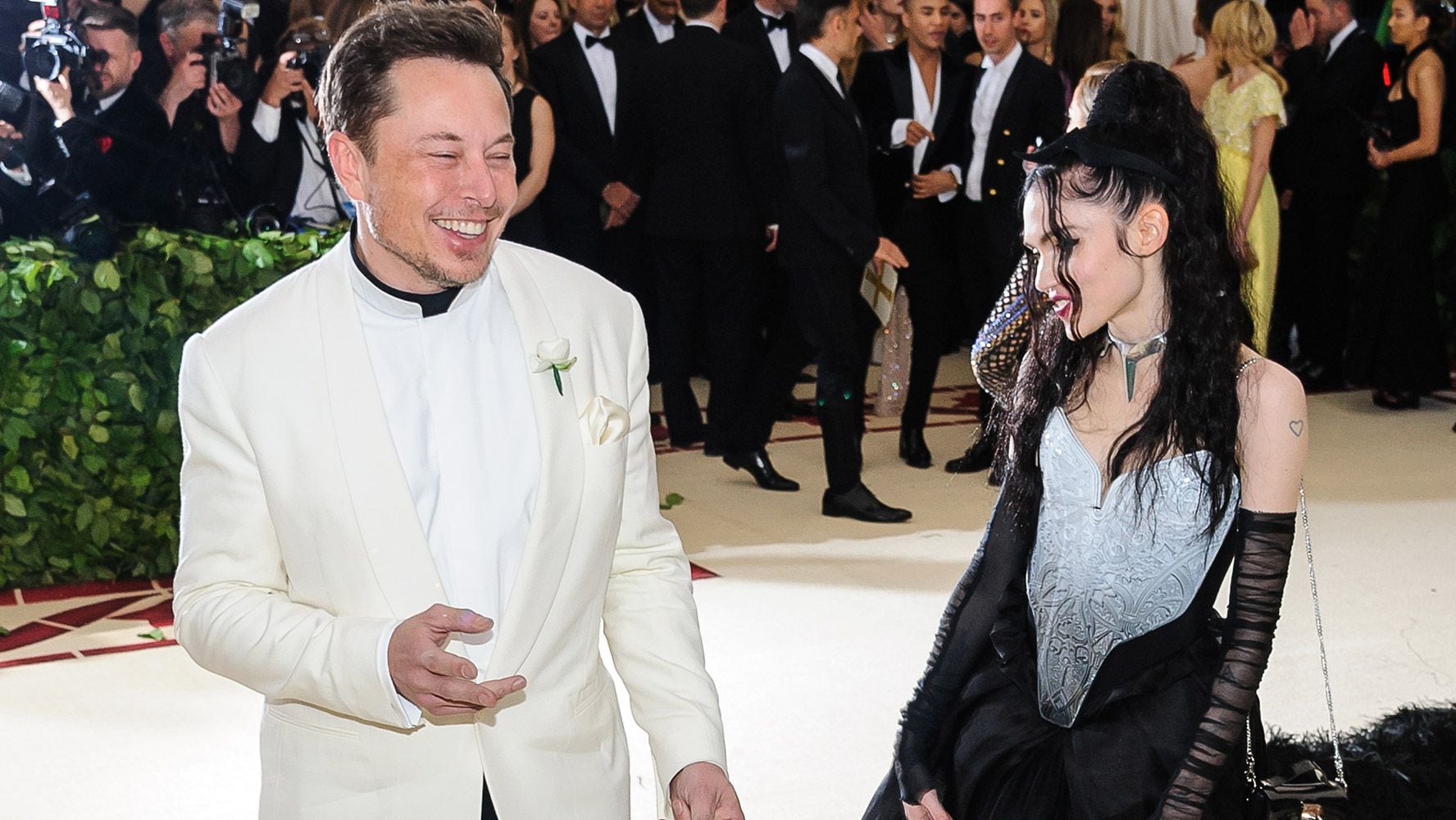 Grimes solicitó a la corte establecer relación paternal con sus hijos con Elon Musk. (Foto: Shutterstock)