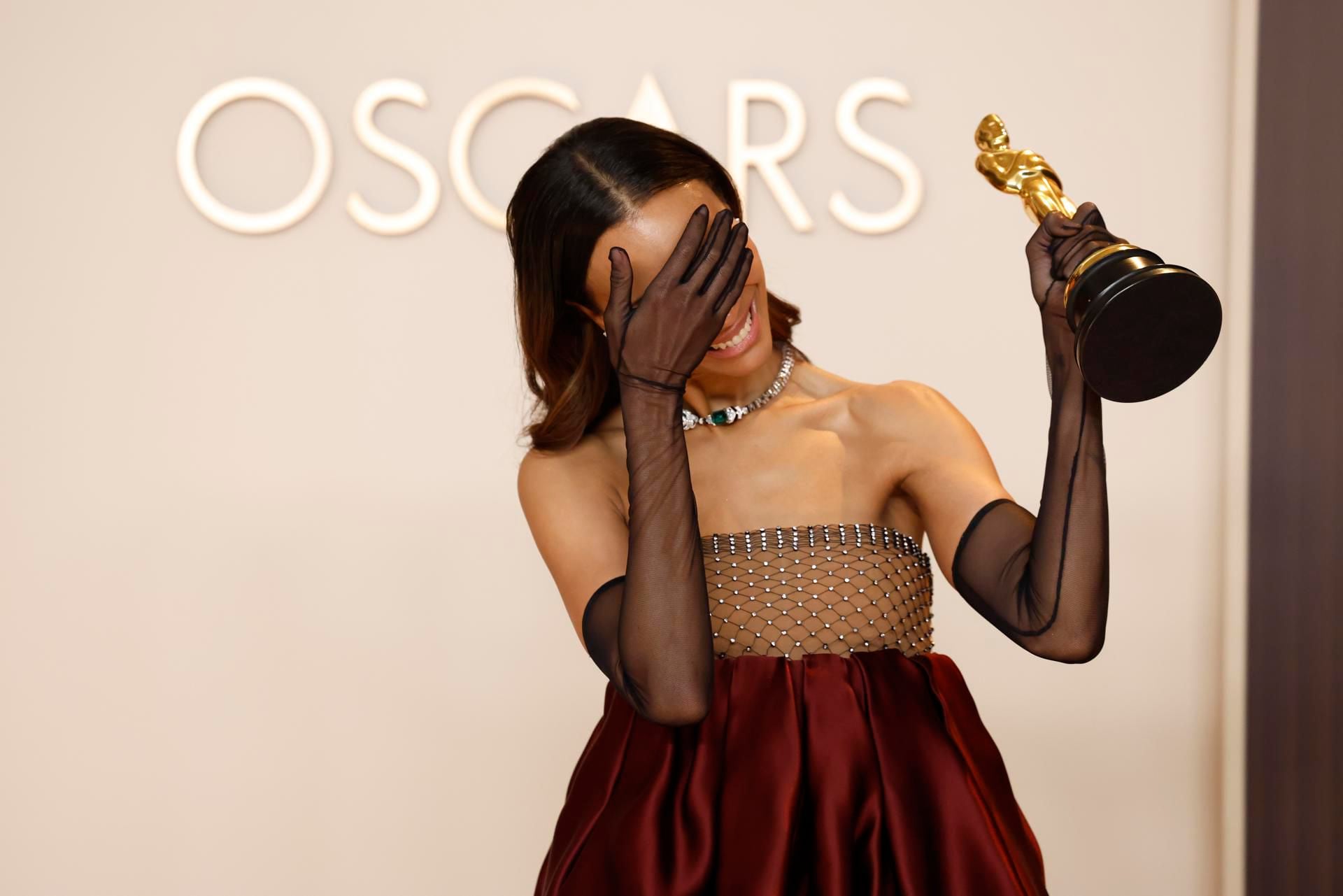 Zoe Saldaña se llevó el Oscar por 'Emilia Pérez'. (Foto: EFE).