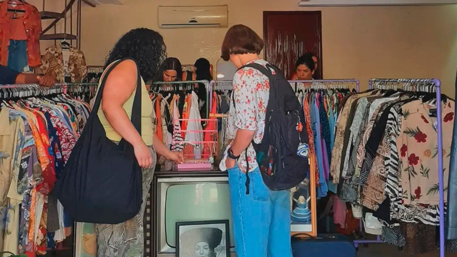 Sobre Ruedas es un concepto de bazar de segunda mano ubicado en el centro de Oaxaca. (Foto: Instagram @sobreruedas.oax).