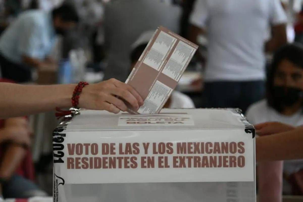 El extraño voto mexicano en el exterior
