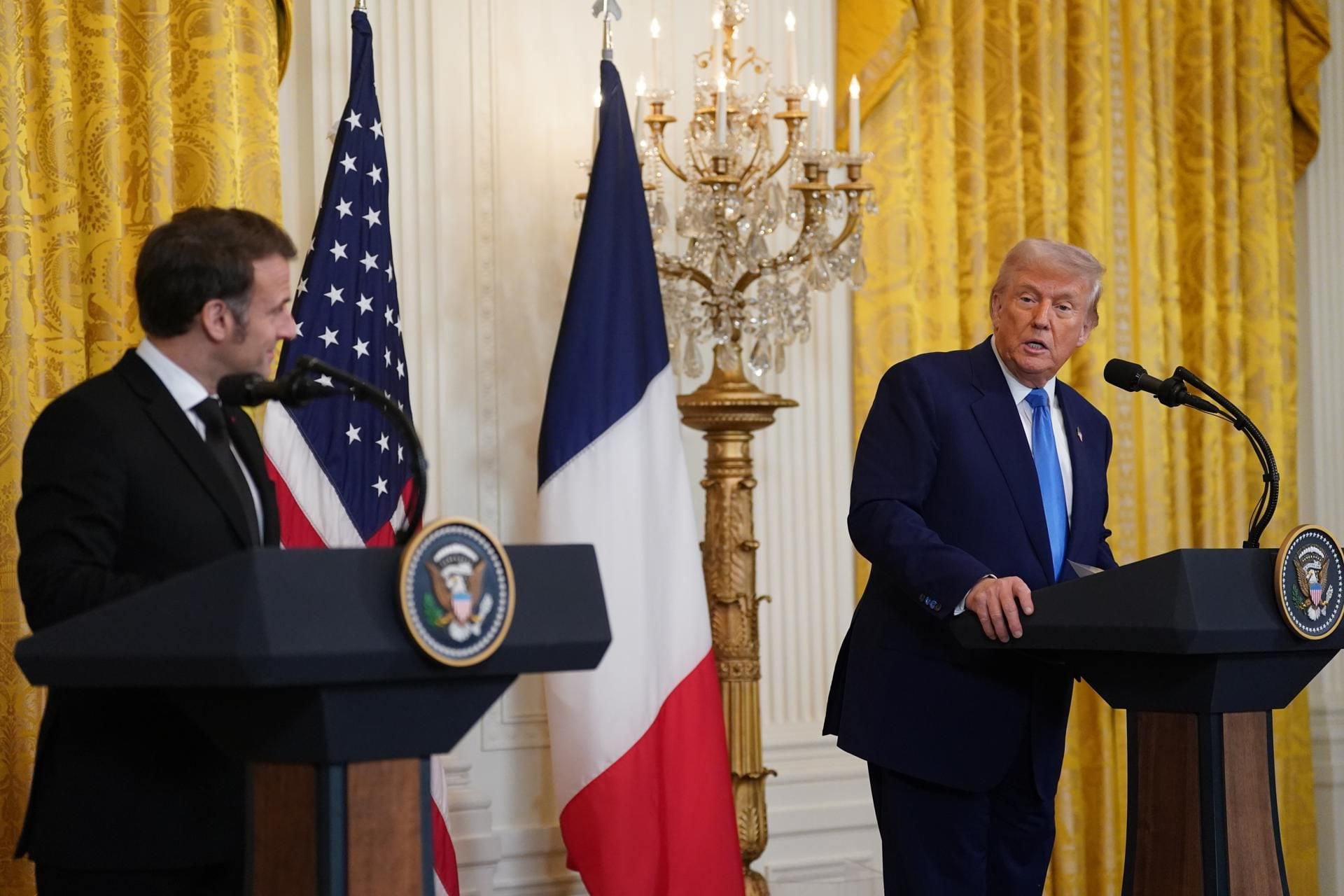 Trump, durante la recepción de Estado que dio a Emmanuel Macron, presidente de Francia. 