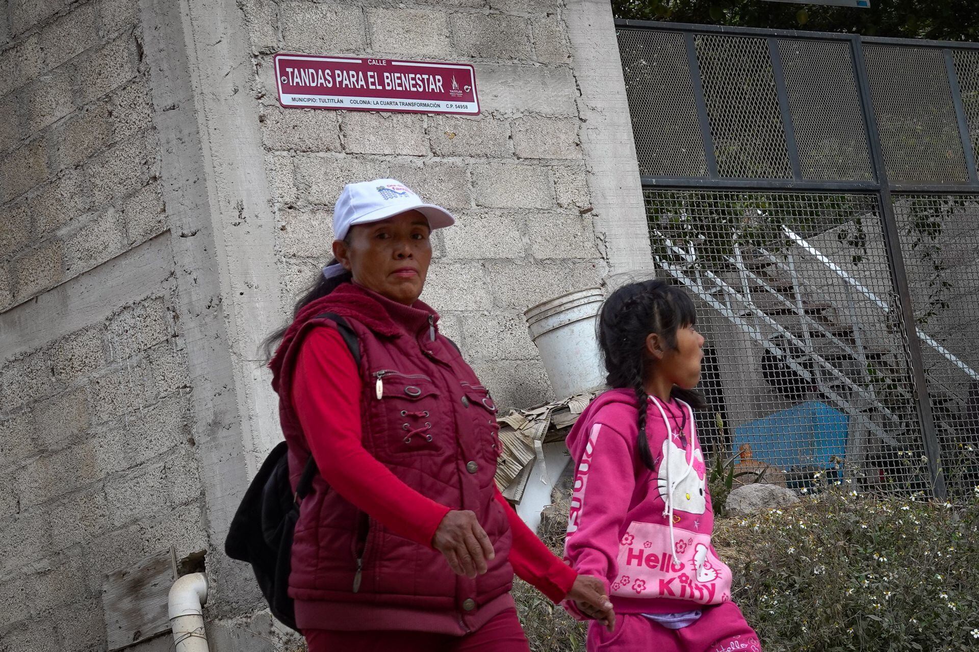 Debido a una supuesta regularización de predios ejidatarios, autoridades del municipio de Tultitlán, Estado de México, cambiaron los nombres de las calles. FOTO: ROGELIO MORALES /CUARTOSCURO.COM