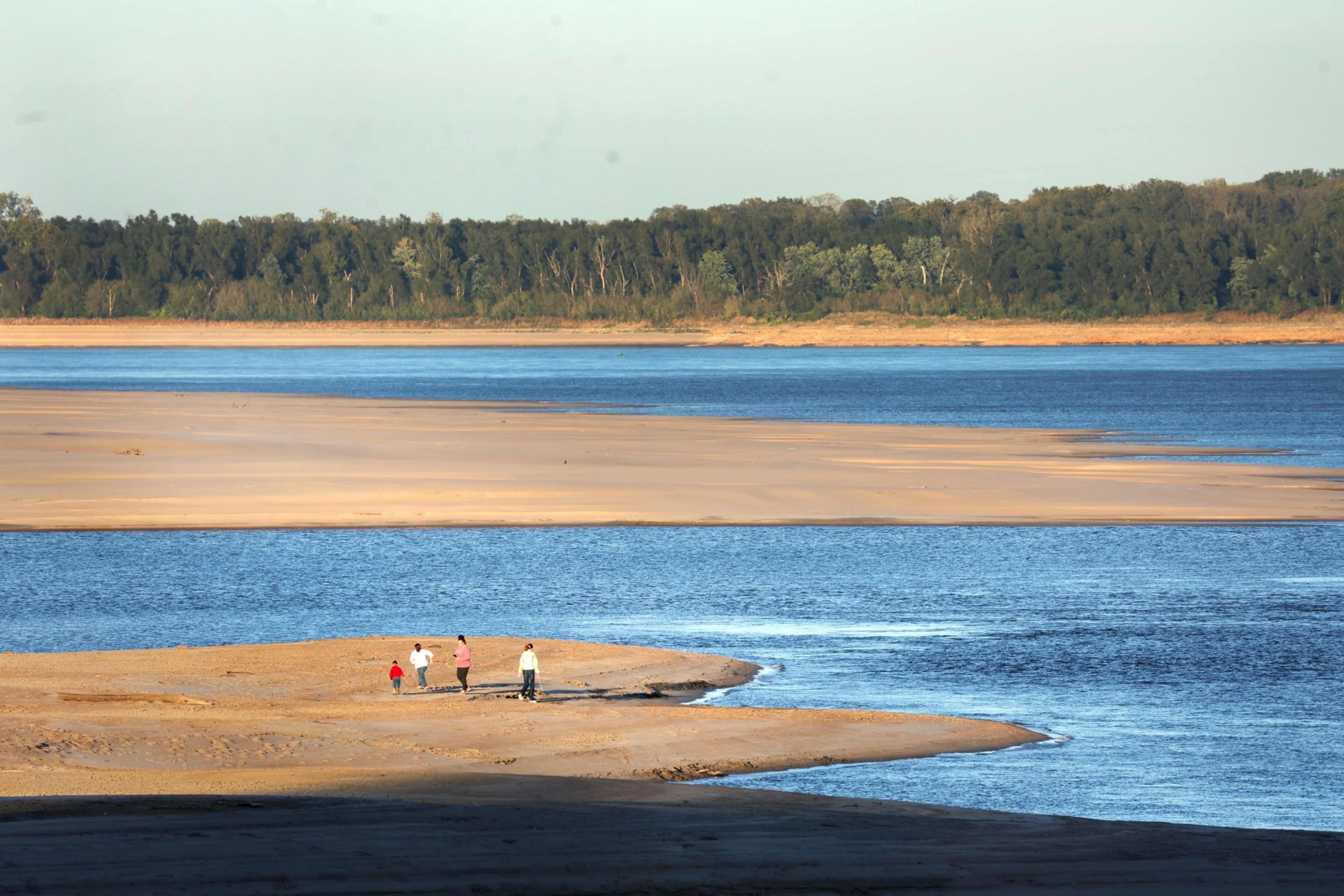 Río Mississippi, puerto clave en EU, tiene niveles críticos de agua