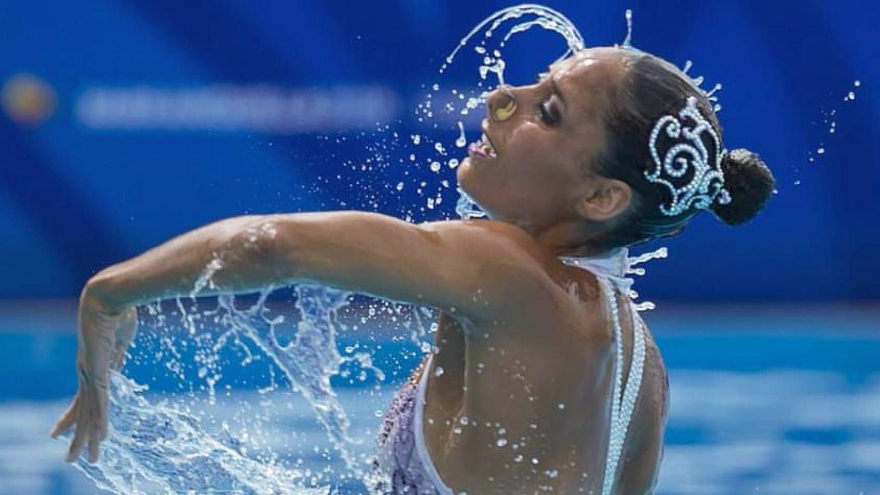 Nuria Diosdado comanda al equipo de natación artística en París 2024. (Foto: Instagram @nuriagodgiven).