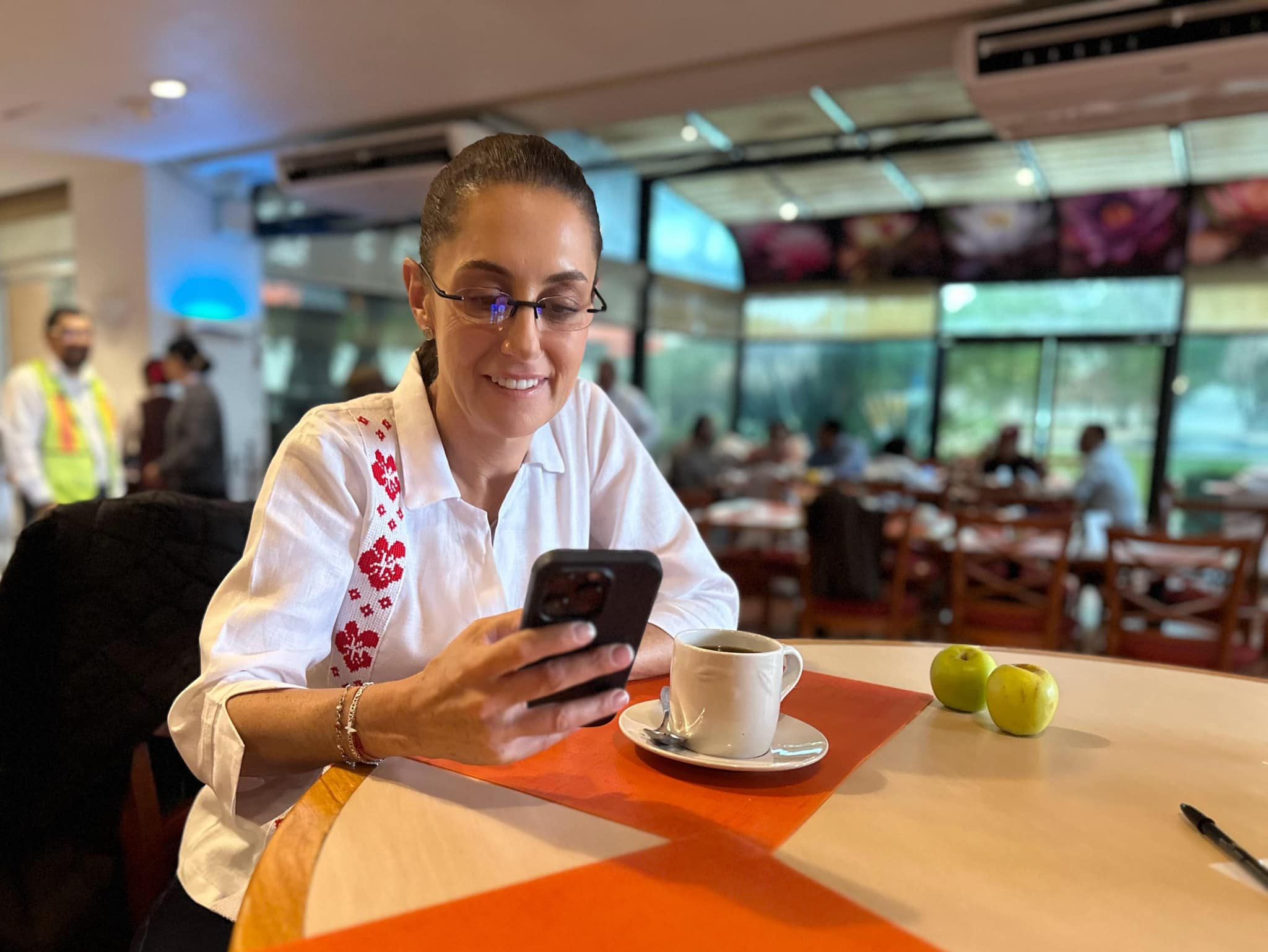 Claudia Sheinbaum suele comer en restaurantes de comida mexicana y tiene preferencia por el café veracruzano. (Foto: Facebook / Claudia Sheinbaum).