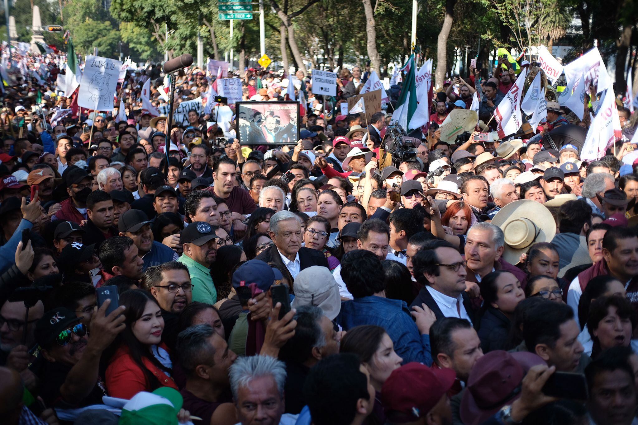 Las otras marchas de AMLO: Del ‘exodo por la democracia’ al plantón en Reforma