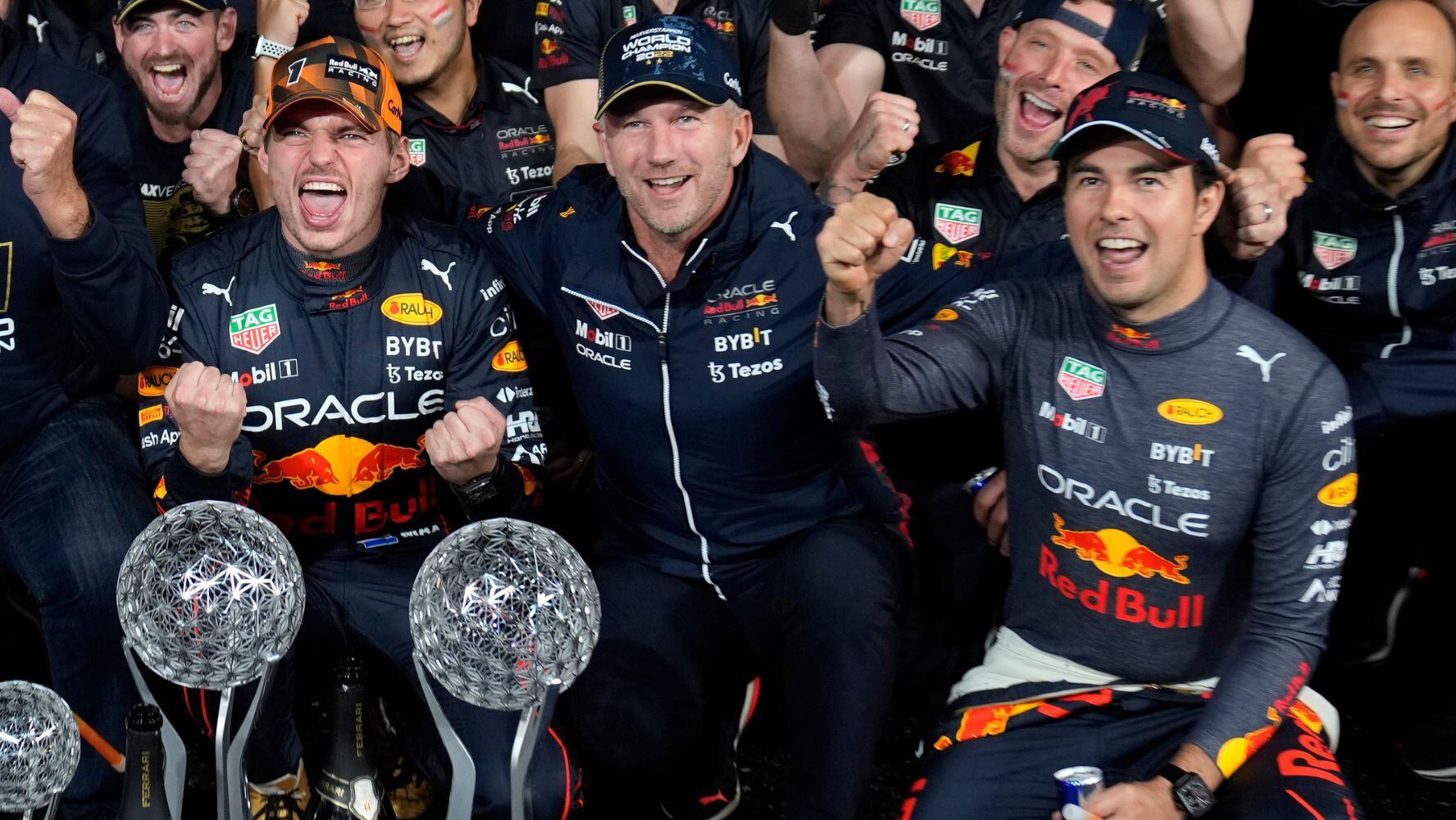 En 2022, Red Bull hizo el 1-2 con Verstappen y Pérez en el Gran Premio de Japón. (Foto: EFE / Franck Robichon)