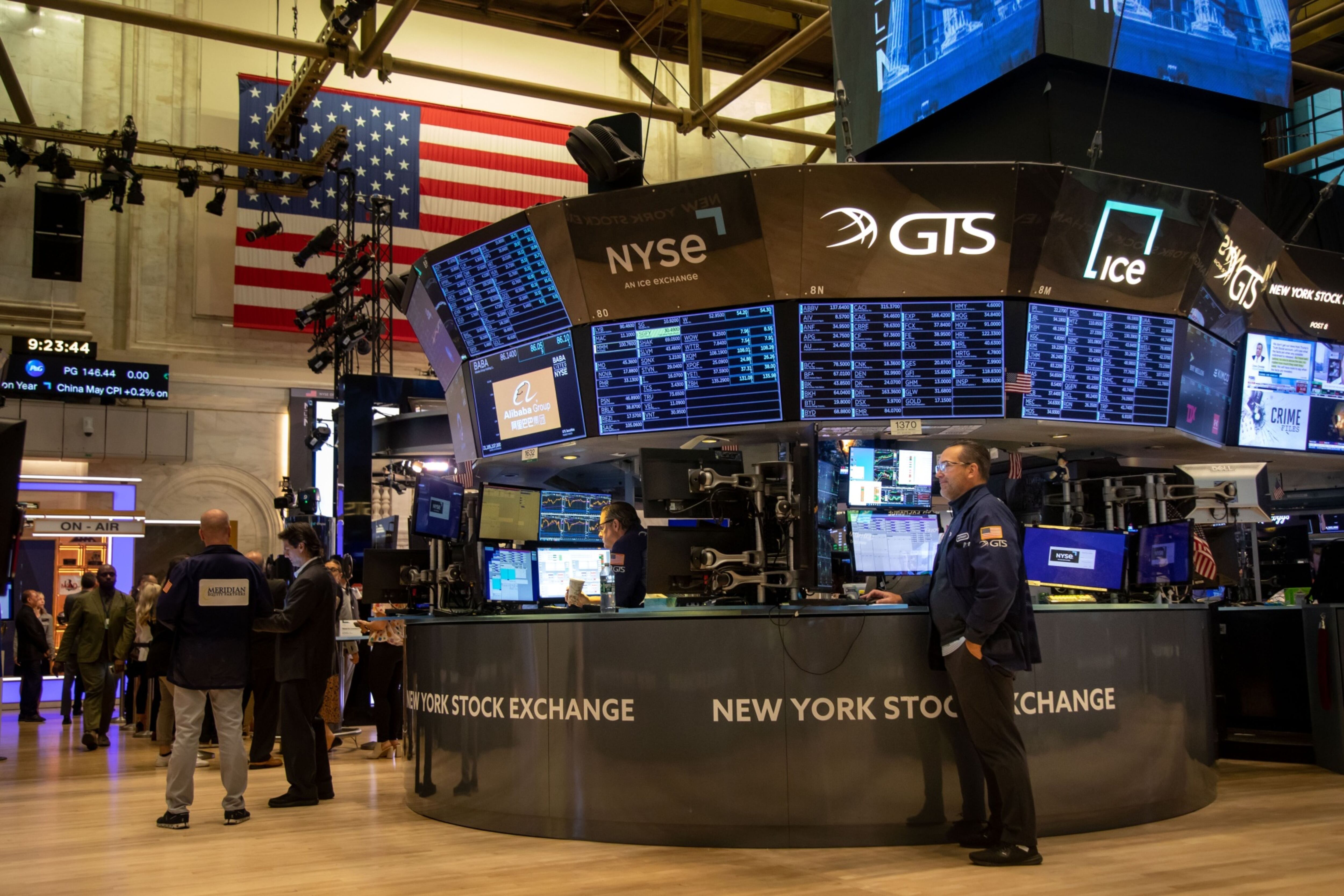 Wall Street arranca ‘decepcionado’ por resultados de empresas tecnológicas