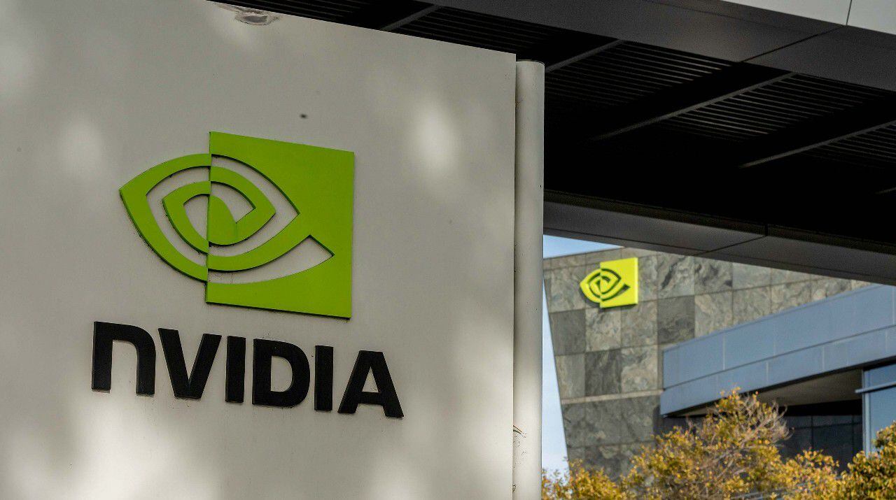 Nvidia es una de las empresas que aceleró su valor de mercado gracias a la 'ola' de la IA. 