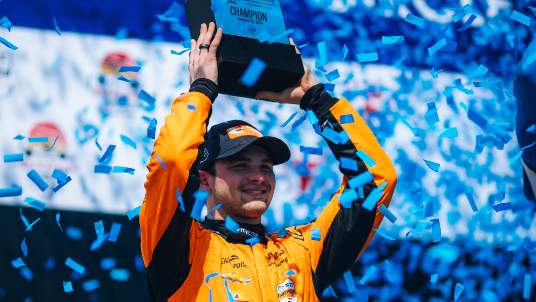 Pato O'Ward consiguió la victoria en el GP de San Petersburgo de la IndyCar, con lo que es su primer triunfo de la temporada.