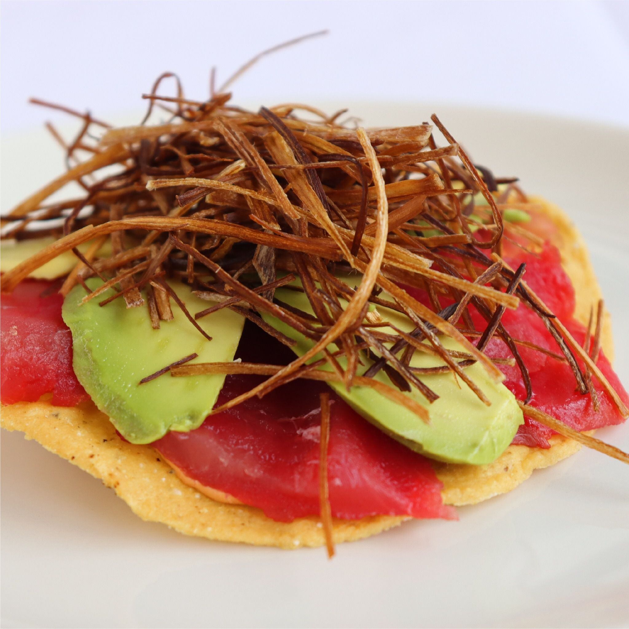 Las tostadas son uno de los platillos favoritos en Bodega del Mar Pedregal. (Foto: Facebook @BodegadeMarMx)