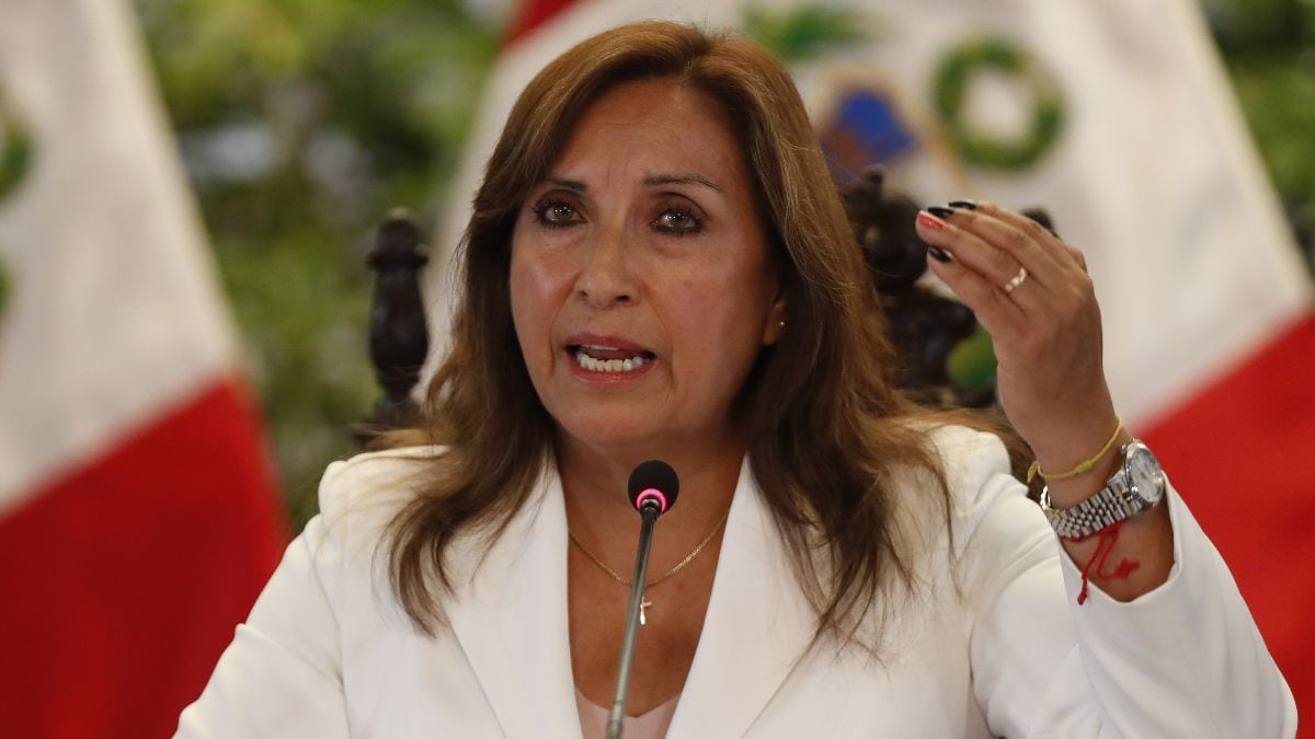 ¿Fuera Dina Boluarte? Aprobación a presidenta de Perú se desploma a solo 5%