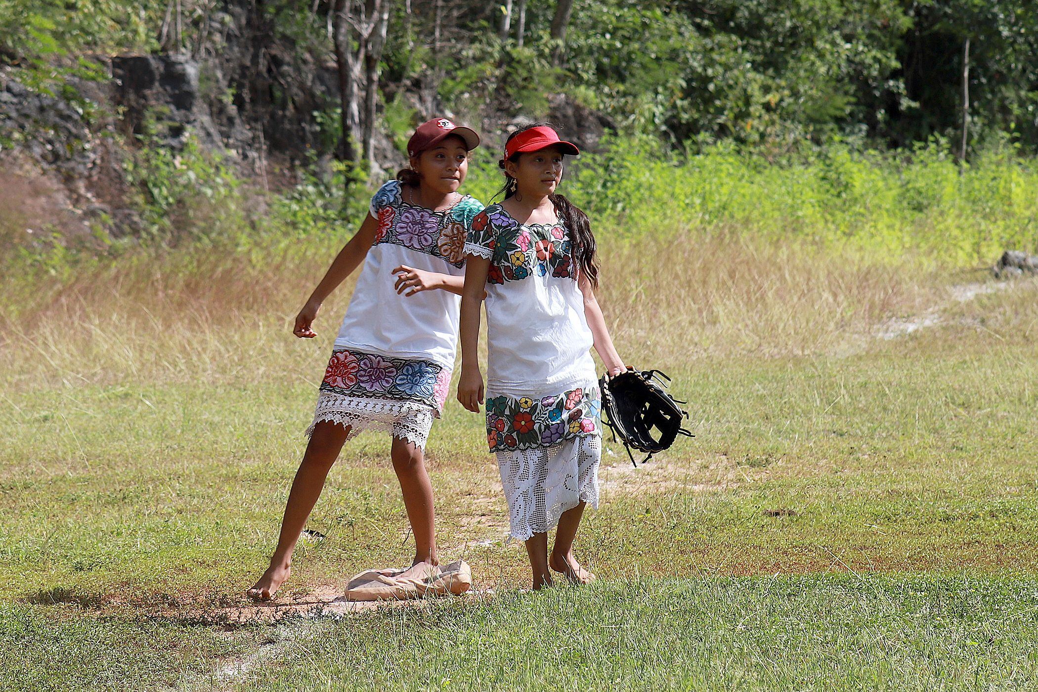 El equipo de comunidad indígena de Hondzonot detonó el nacimiento de un movimiento deportivo en la zona maya del municipio de Tulum. (Foto: EFE/ Lourdes Cruz)