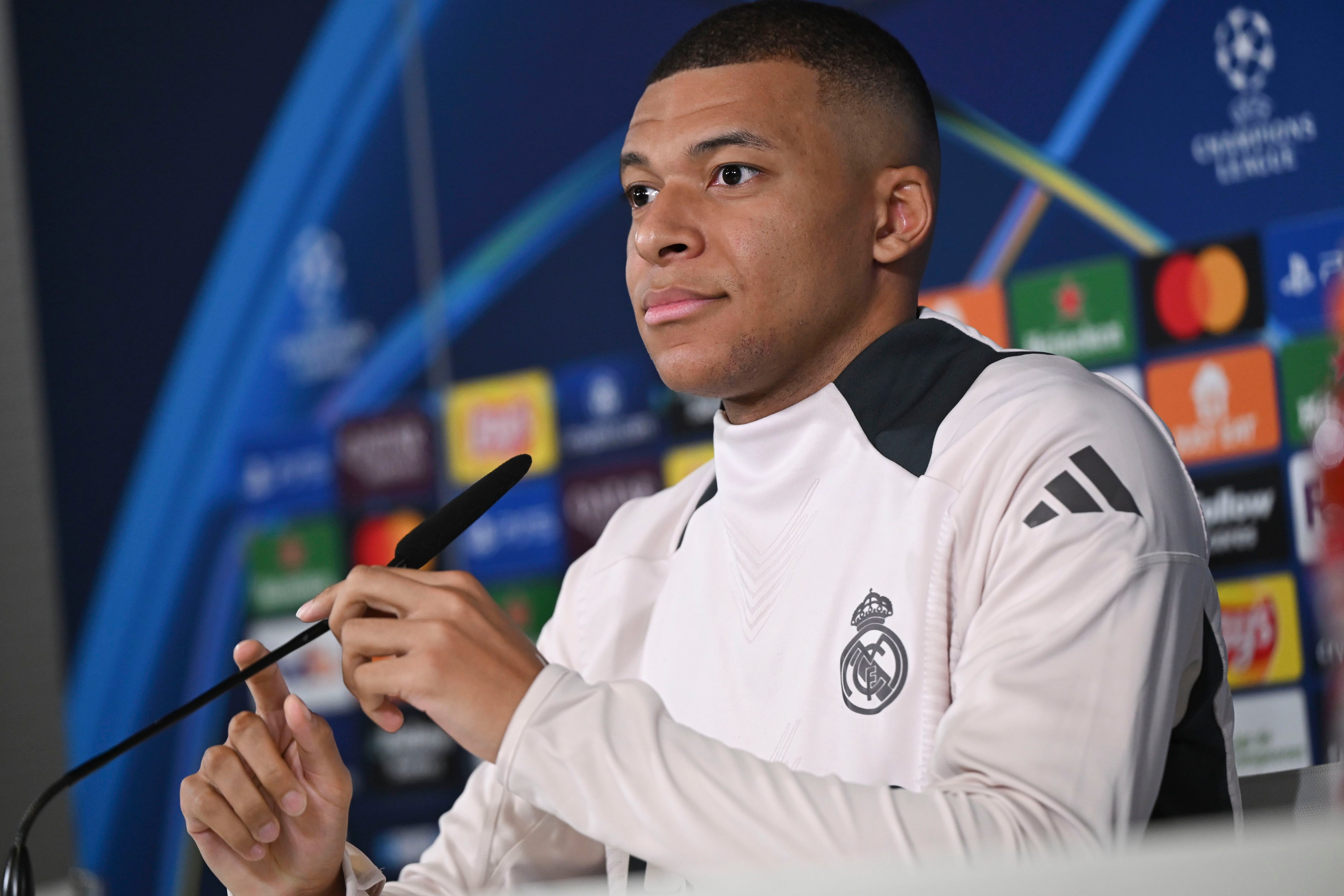 Kylian Mbappé habló sobre su desempeño con el Real Madrid. (Foto: EFE/ Fernando Villar)